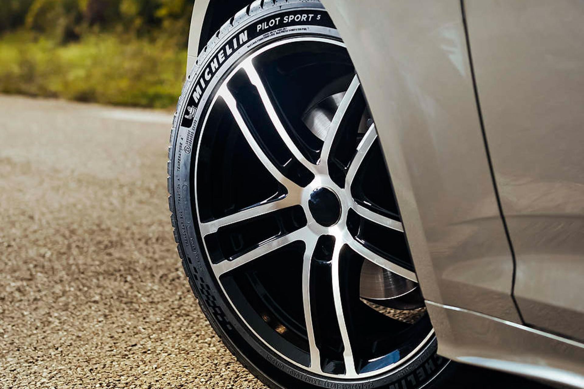 Michelin-Pilot-Sport-5-3
