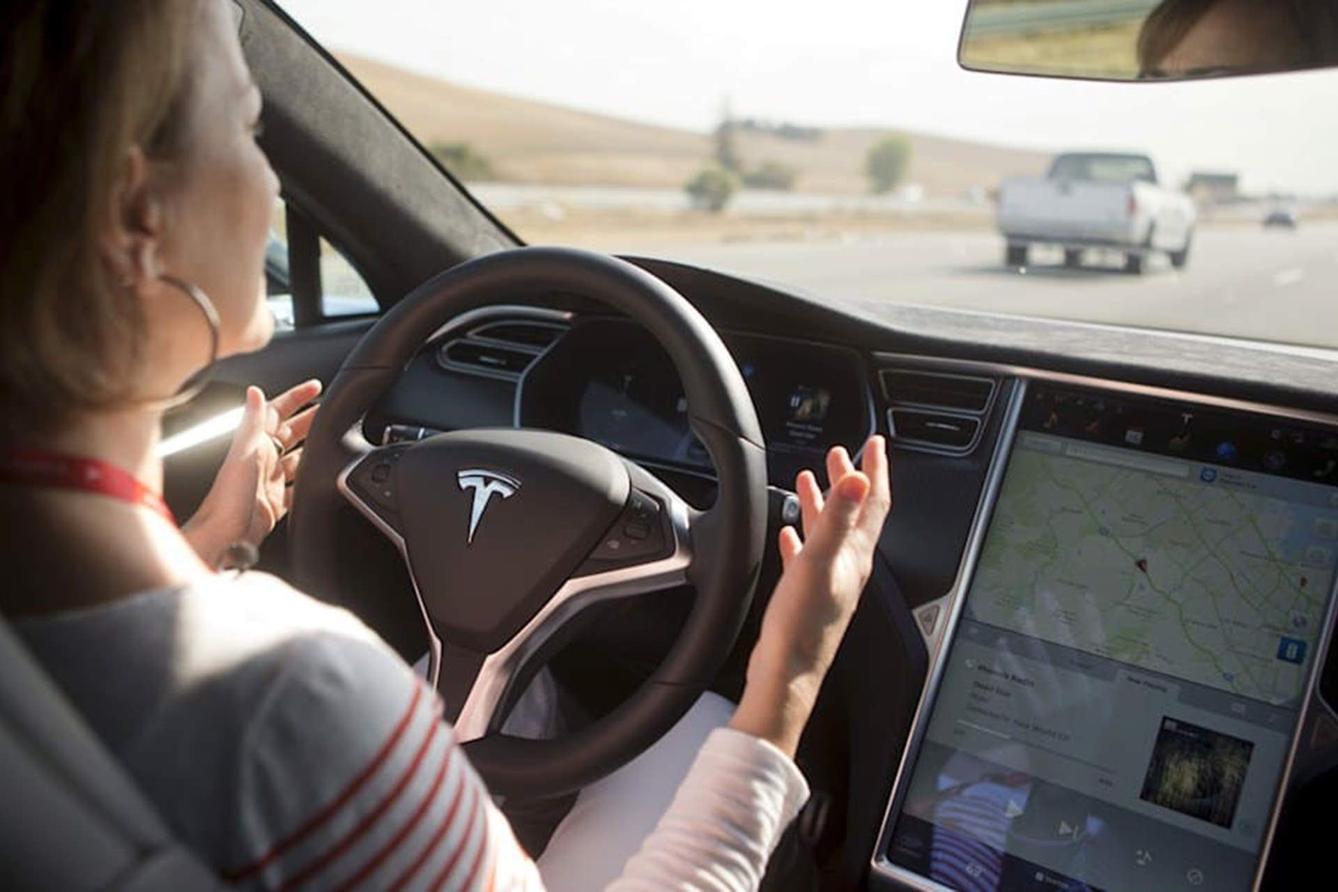 tesla-autopilot