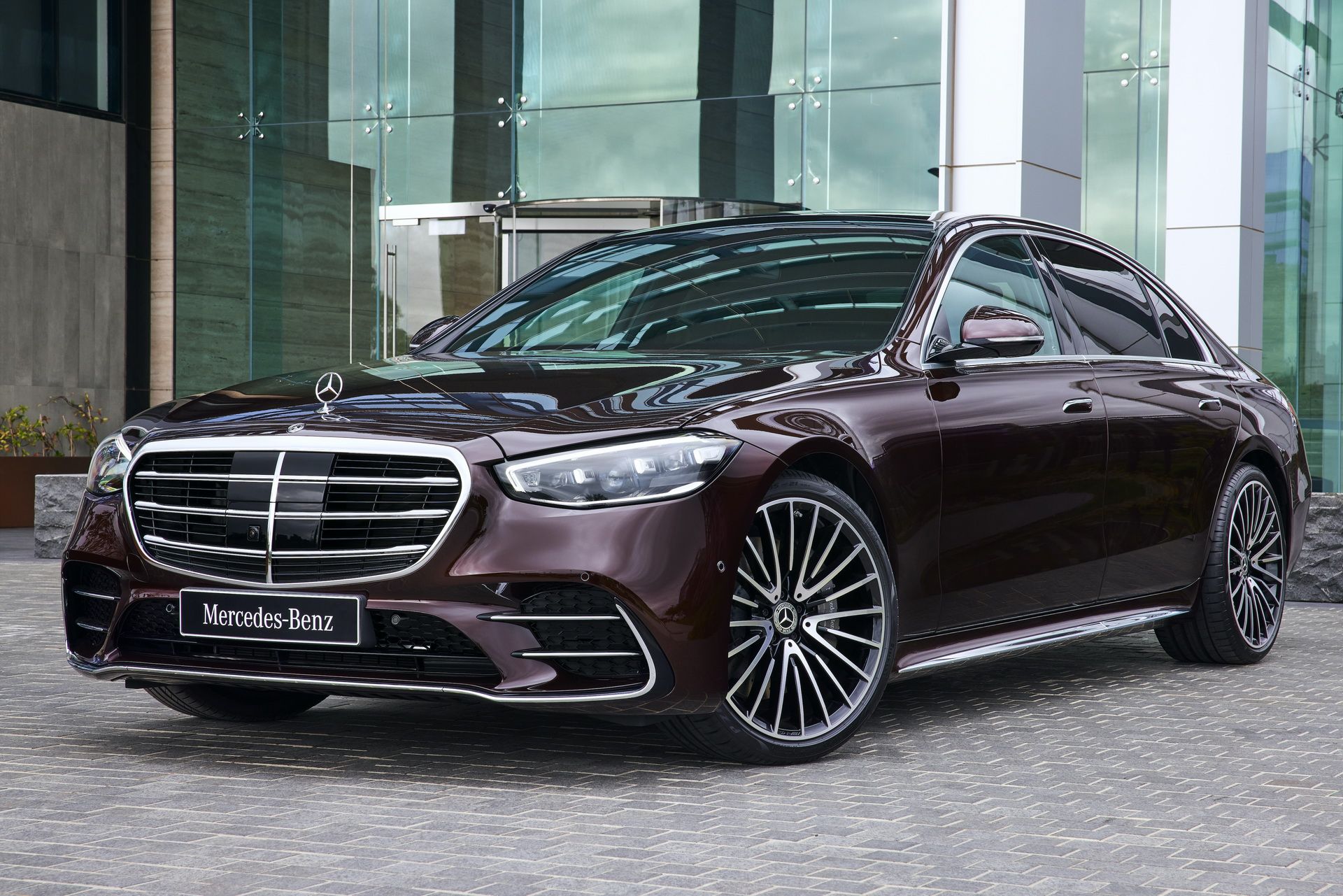 2021-mercedes-benz-s-class-australia-10