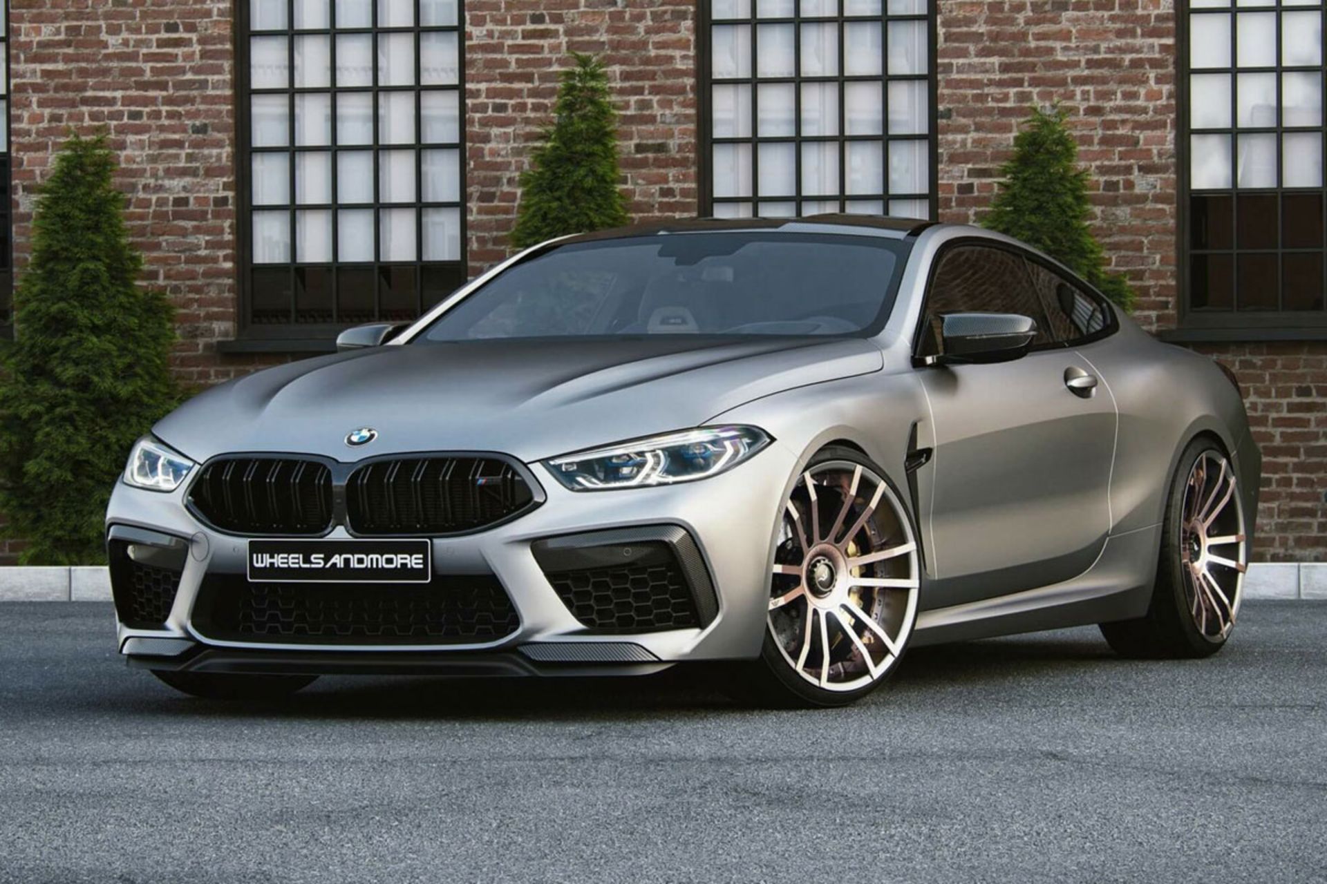 BMW-M8-1
