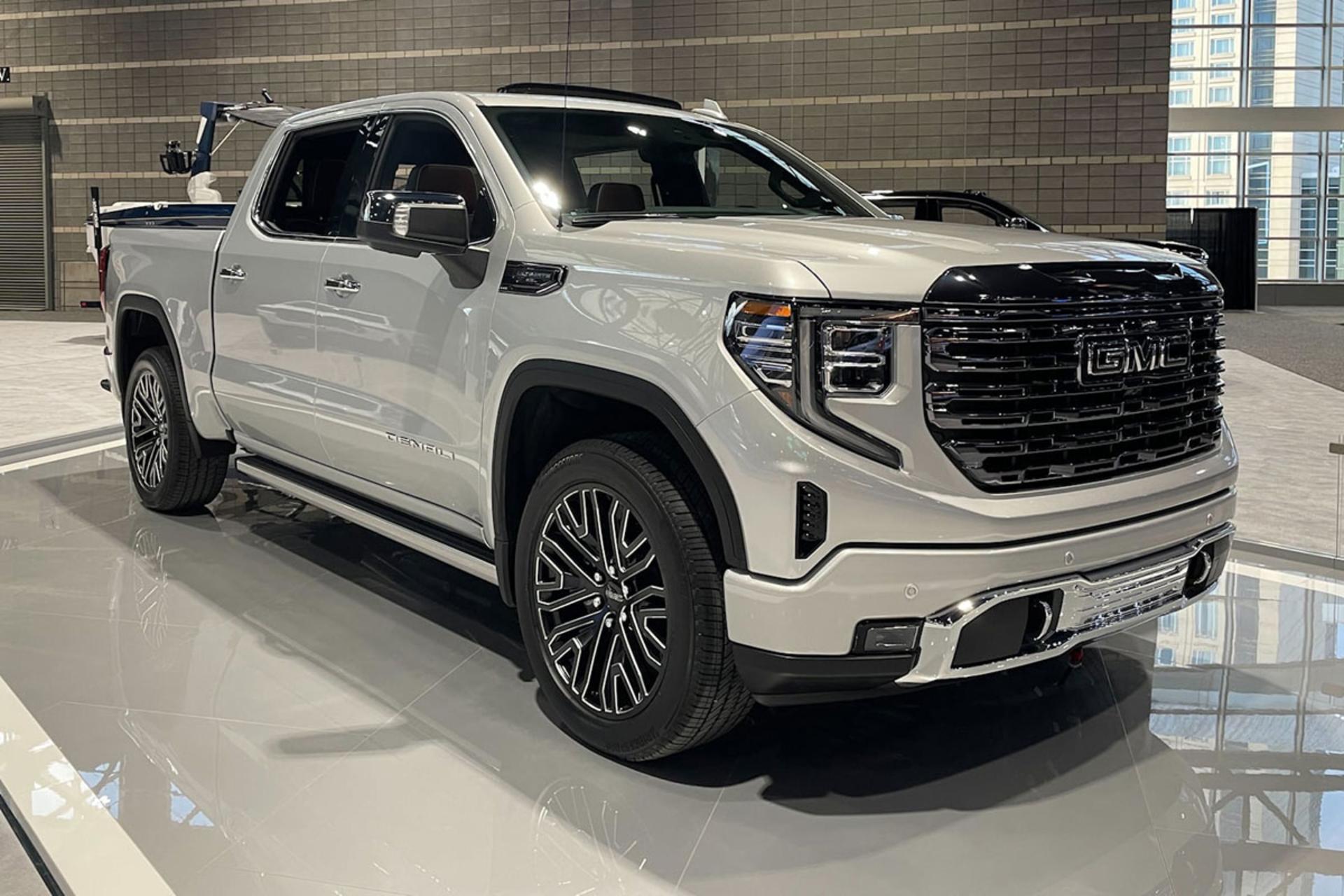 GMC-Sierra-Denali-1