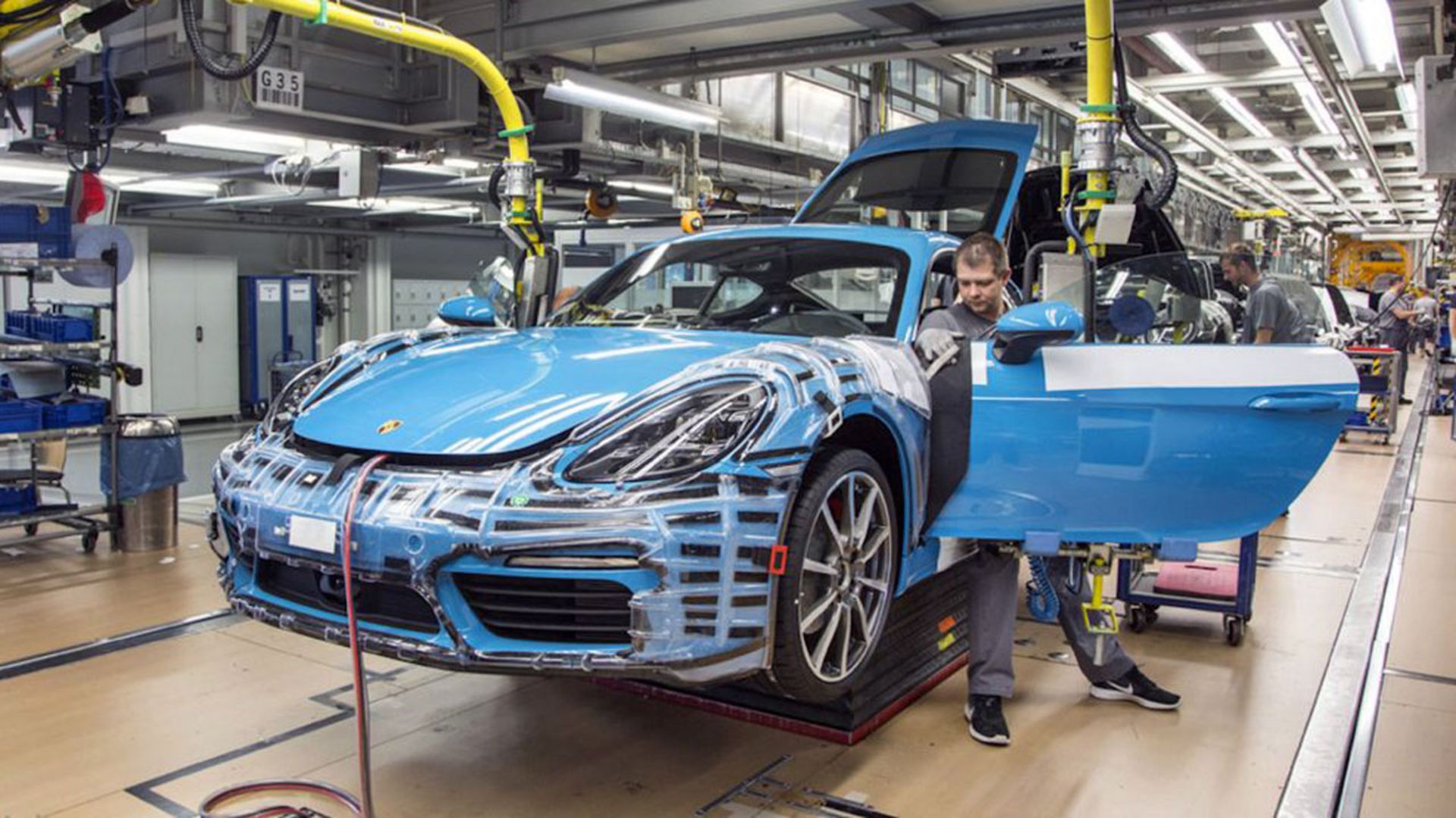 Porsche-1