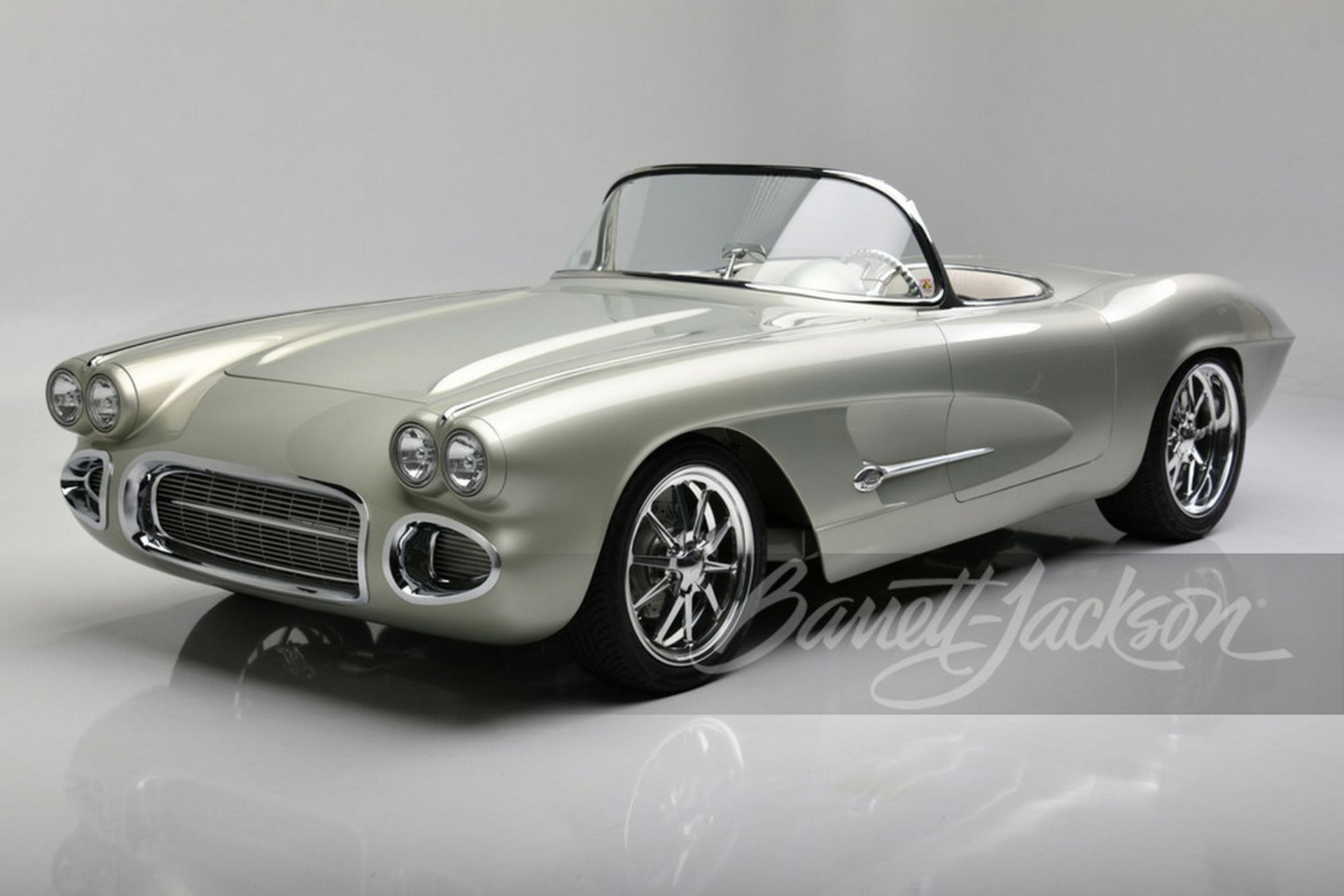 1962-Chevrolet-Corvette-Restomod-10