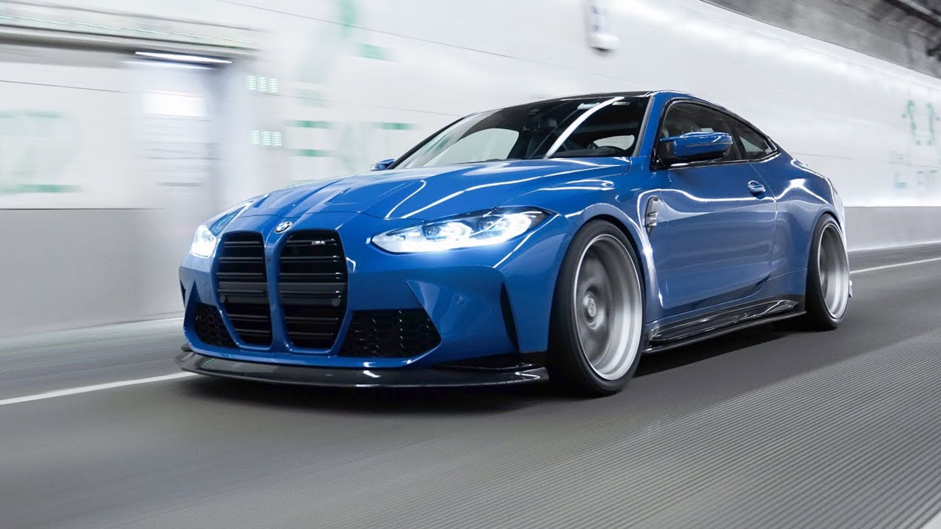 BMW-M4-2