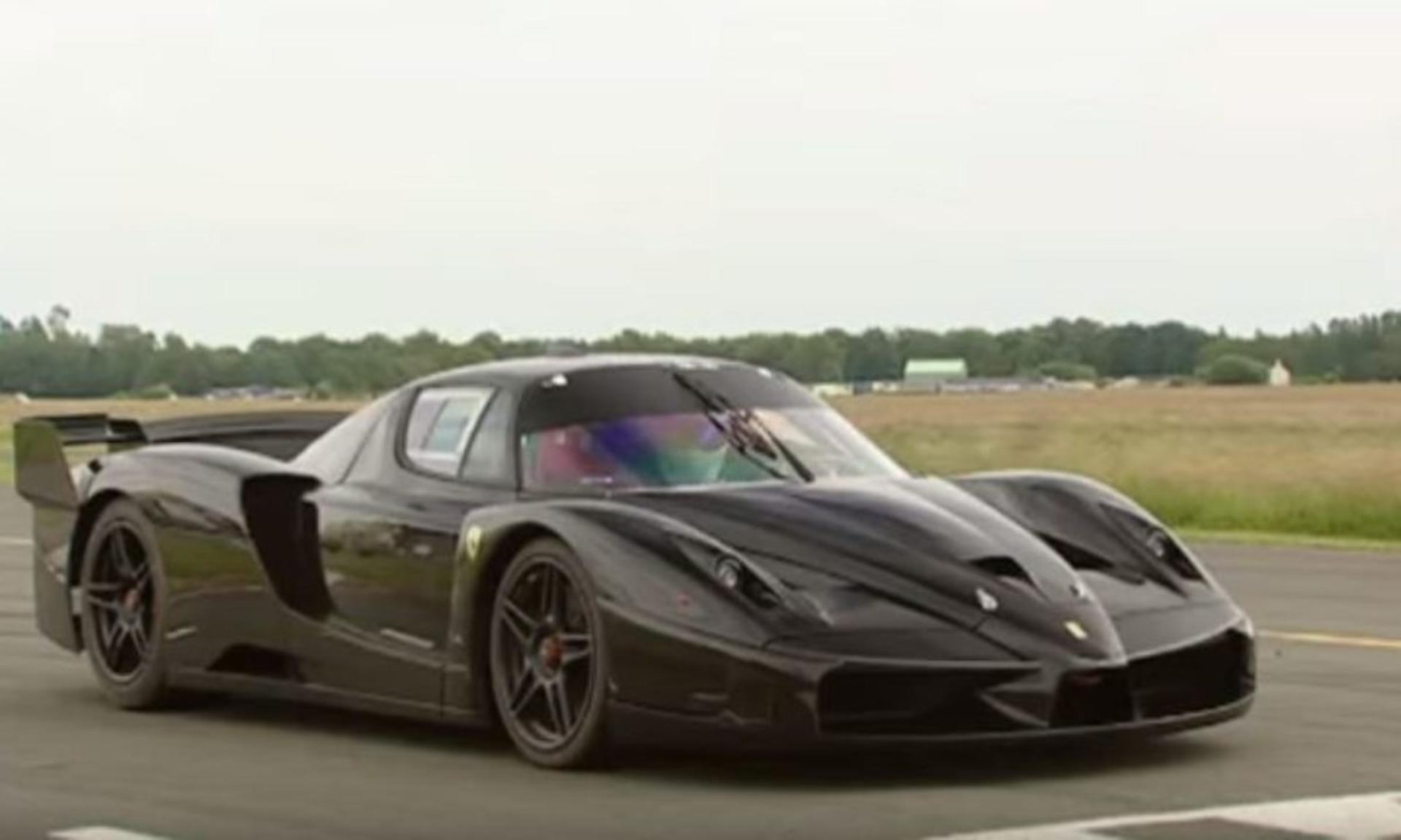 Ferrari-FXX-at-Top-Gear-test-track-1200x720