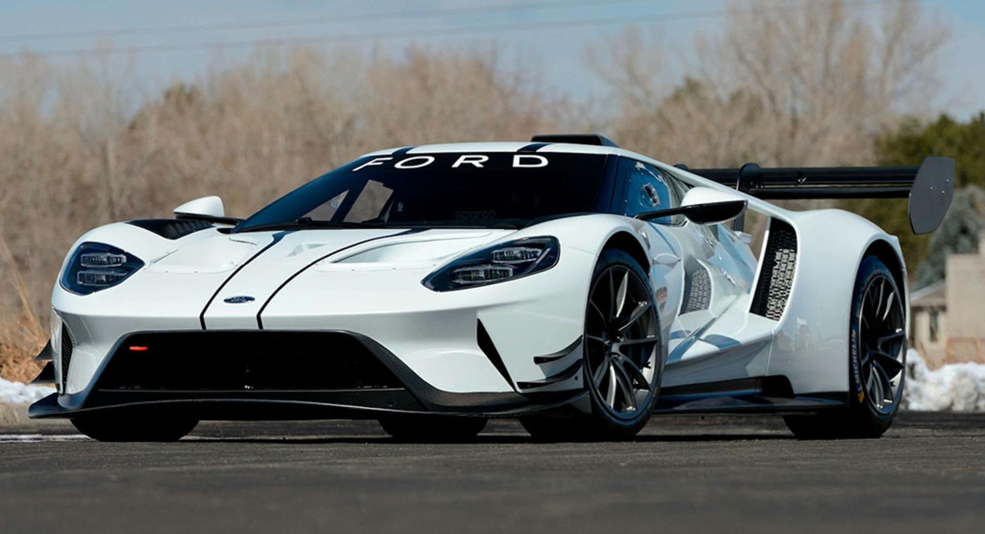 Ford-GT-MKII-1-1024