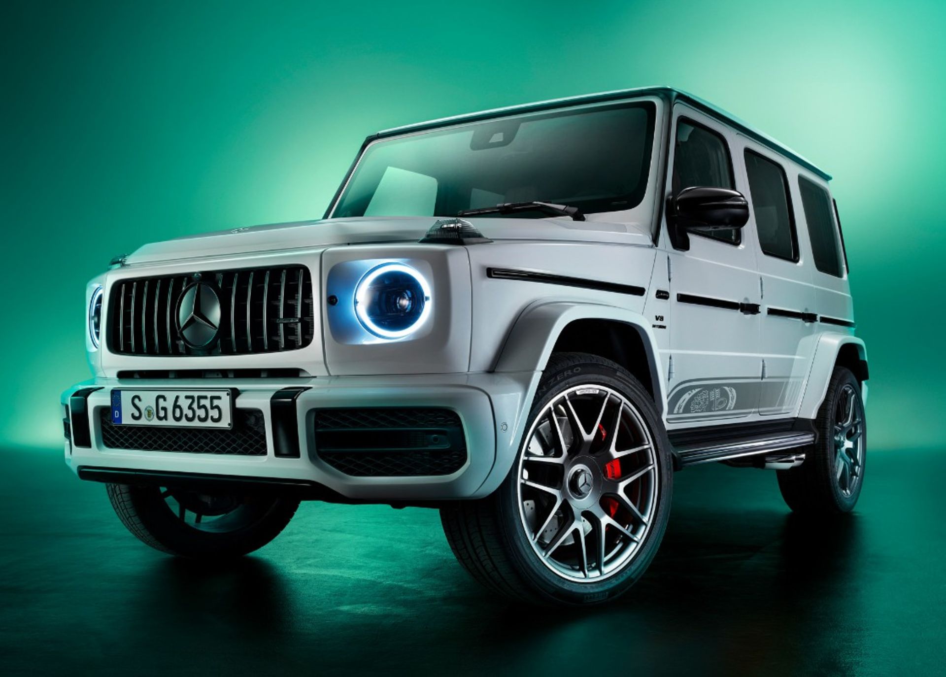 Mercedes-AMG-G-63-Edition-55-00005