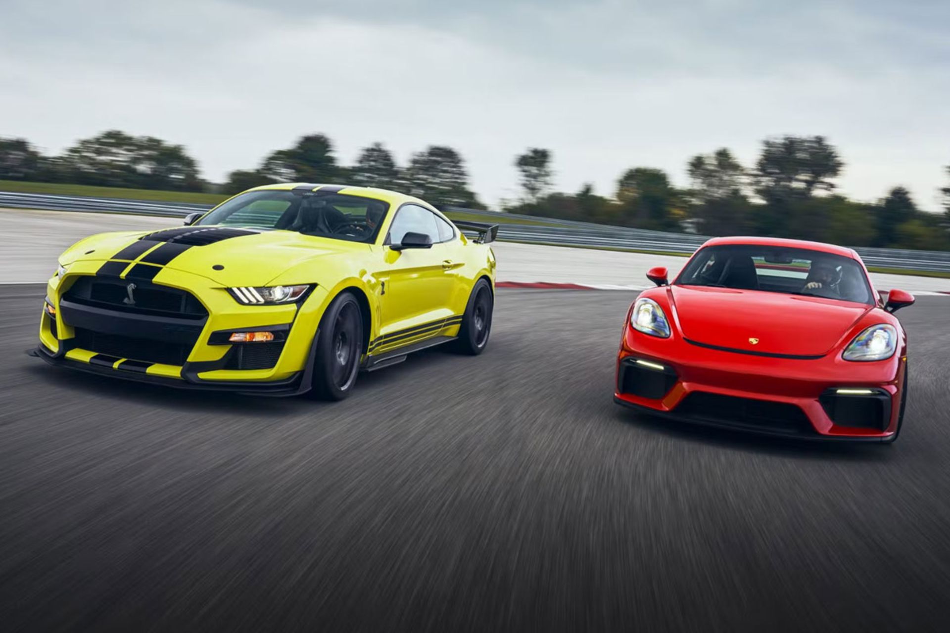 Mustang-Porsche-1