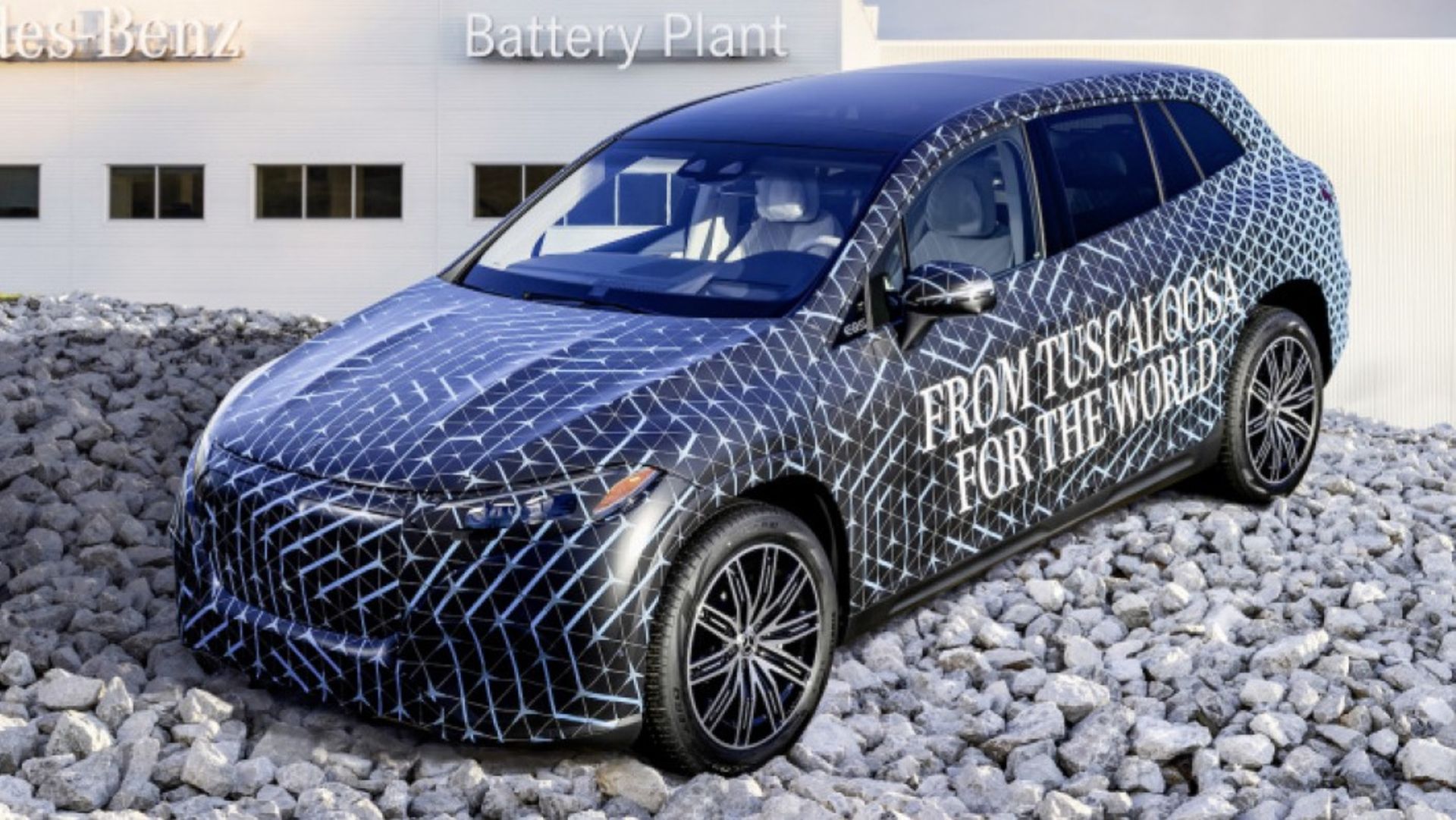 image-we-hitch-a-ride-in-the-mercedes-eqs-suv-as-benz-christens-ala-battery-plant-164735863022623