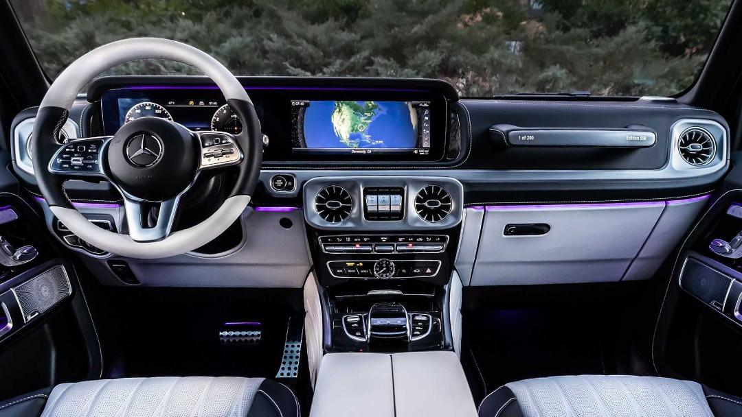 mercedes-benz-g-class-edition-550-dashboard