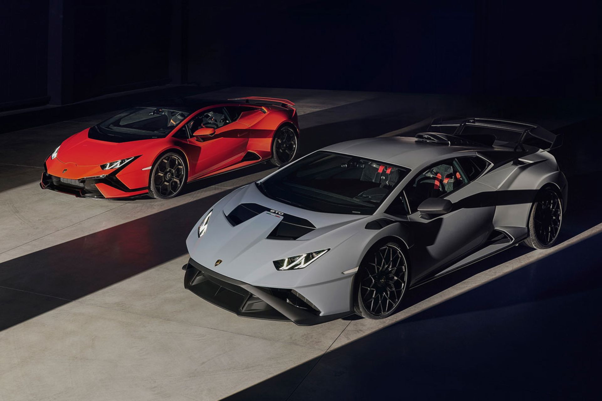 2022-Lamborghini-Huracan-1