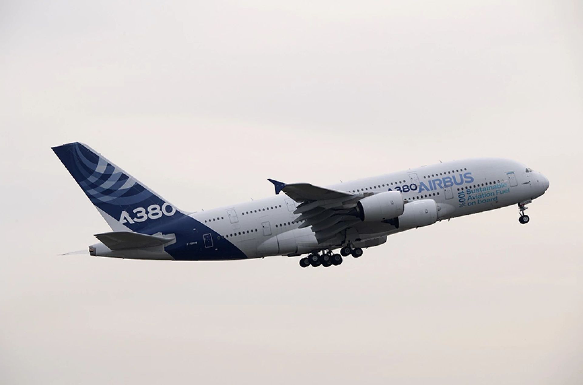 Airbus A380