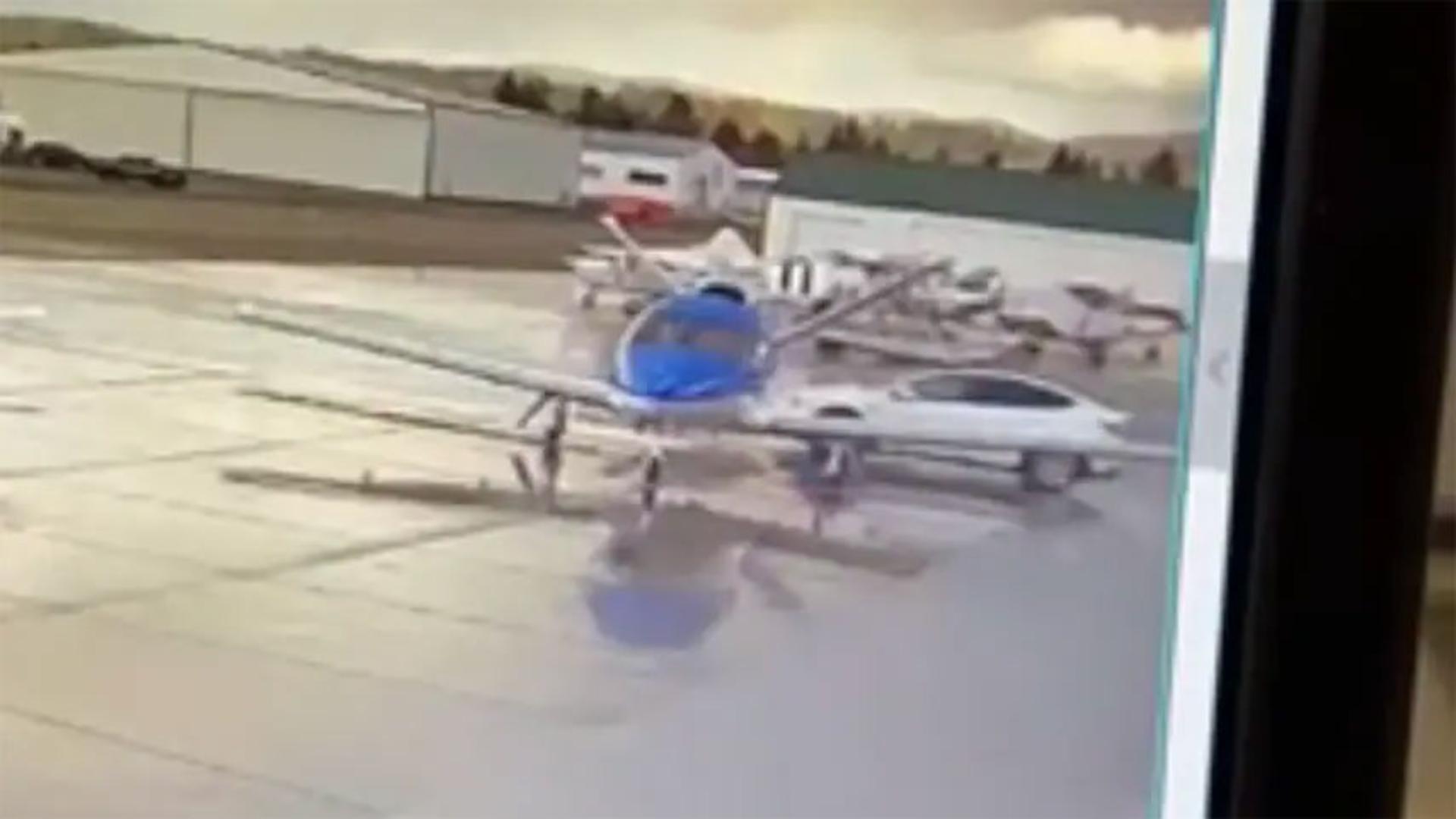 Cirrus-Tesla-3