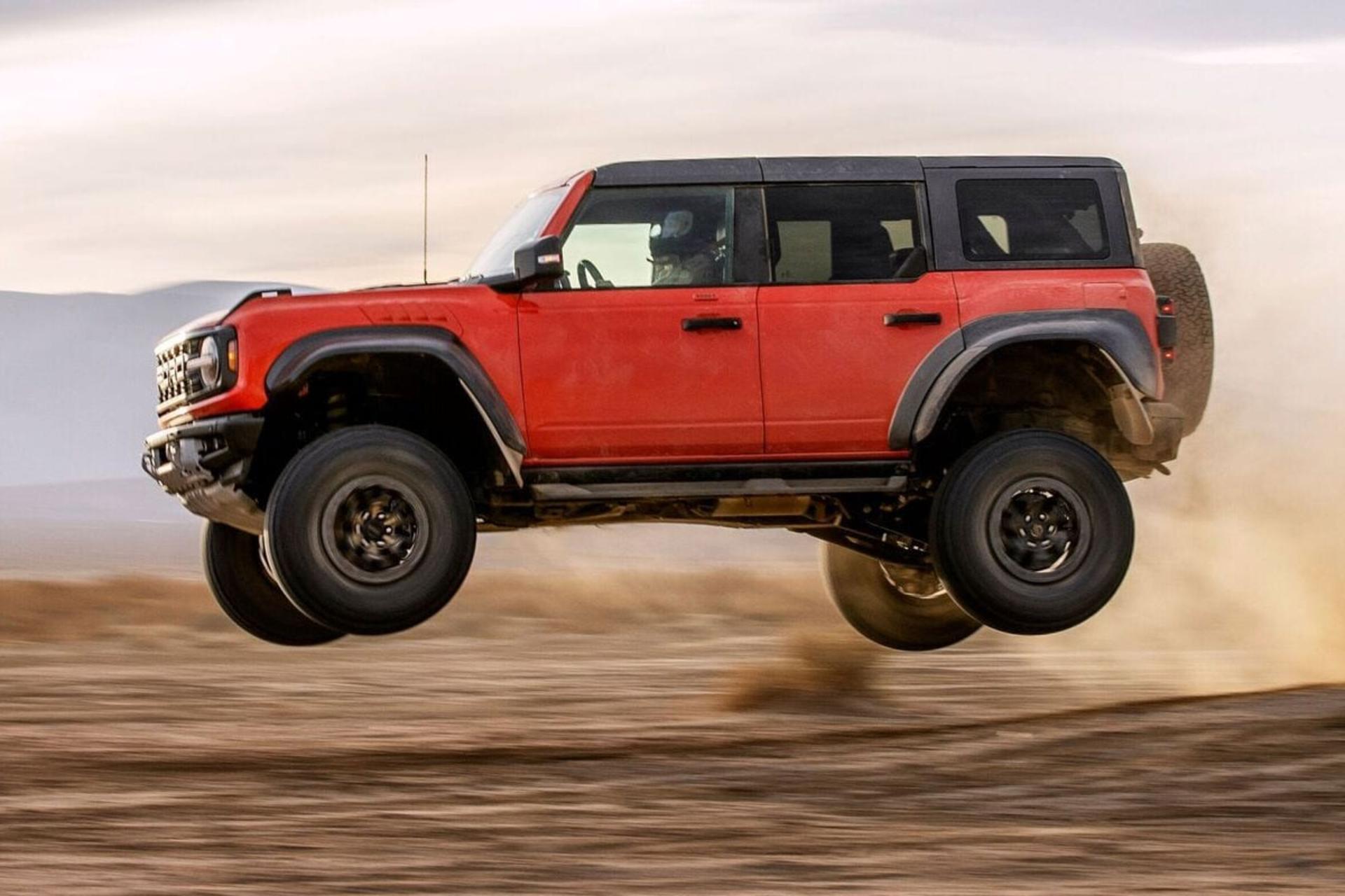 Ford-Bronco-2