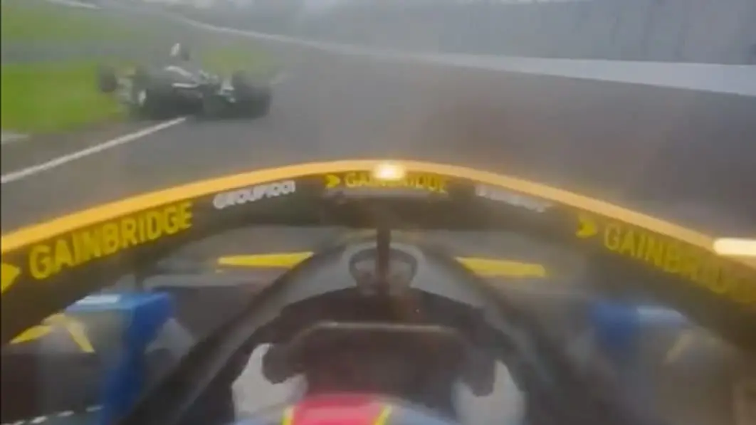 Indy-close-call