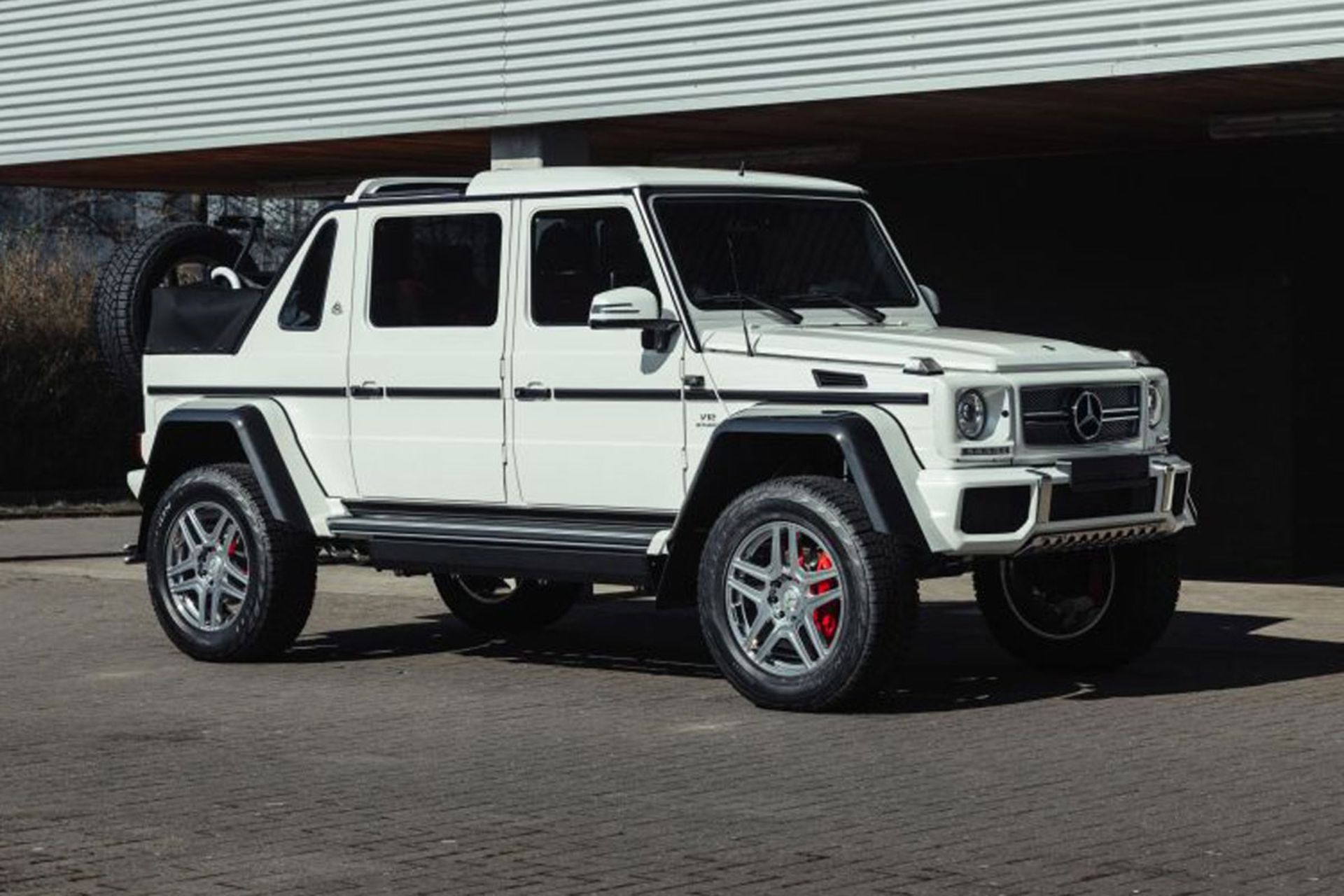 Mercedes-Maybach-G-650-Land