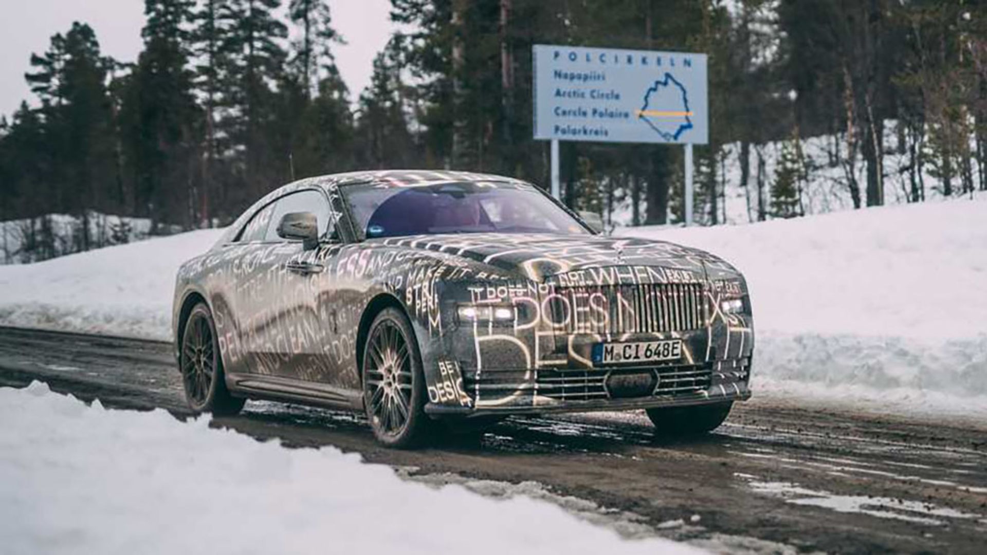 rolls-royce-spectre-prototype-near-the-arctic-circle-1024