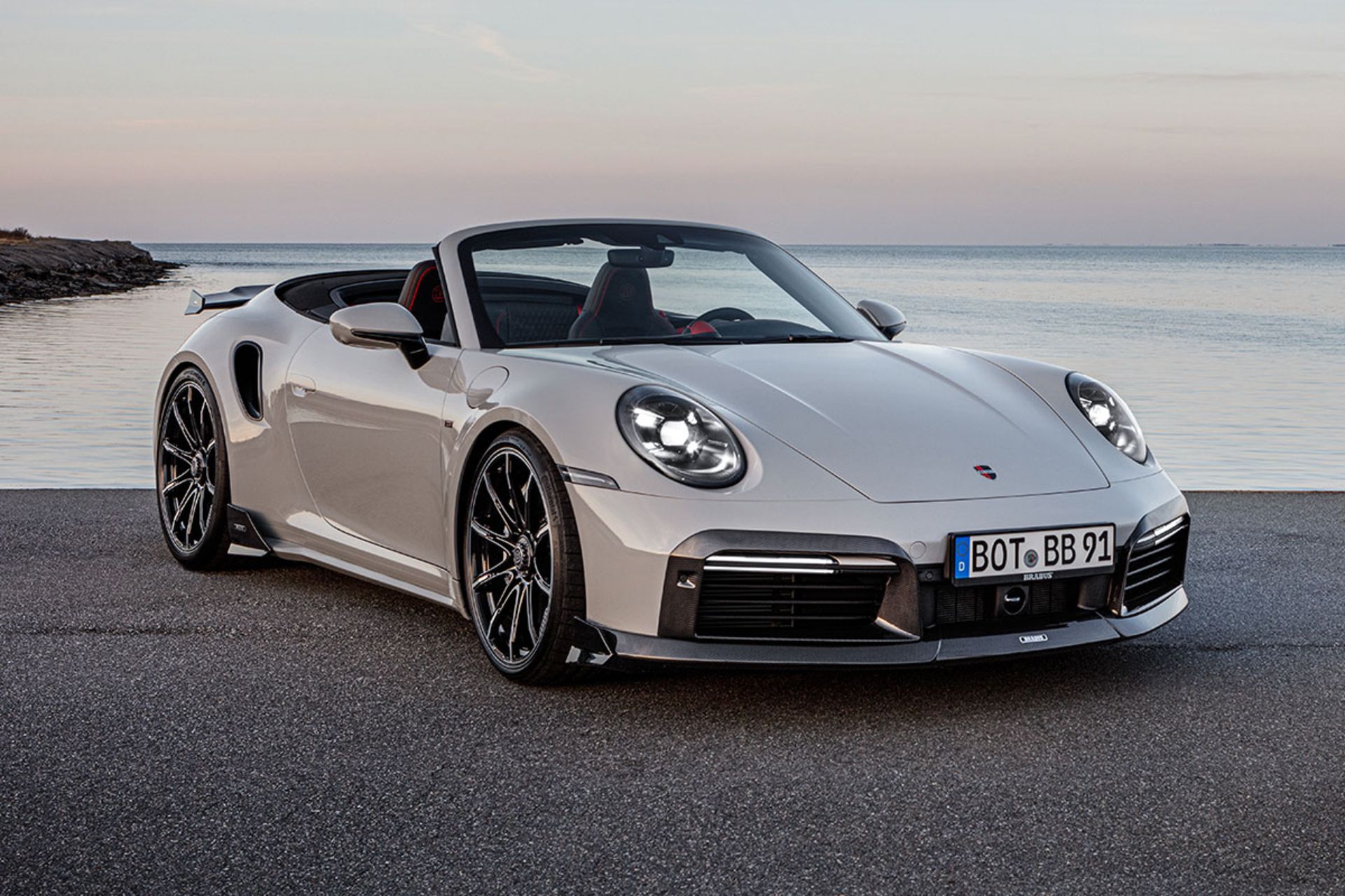 2022-Brabus-820-12