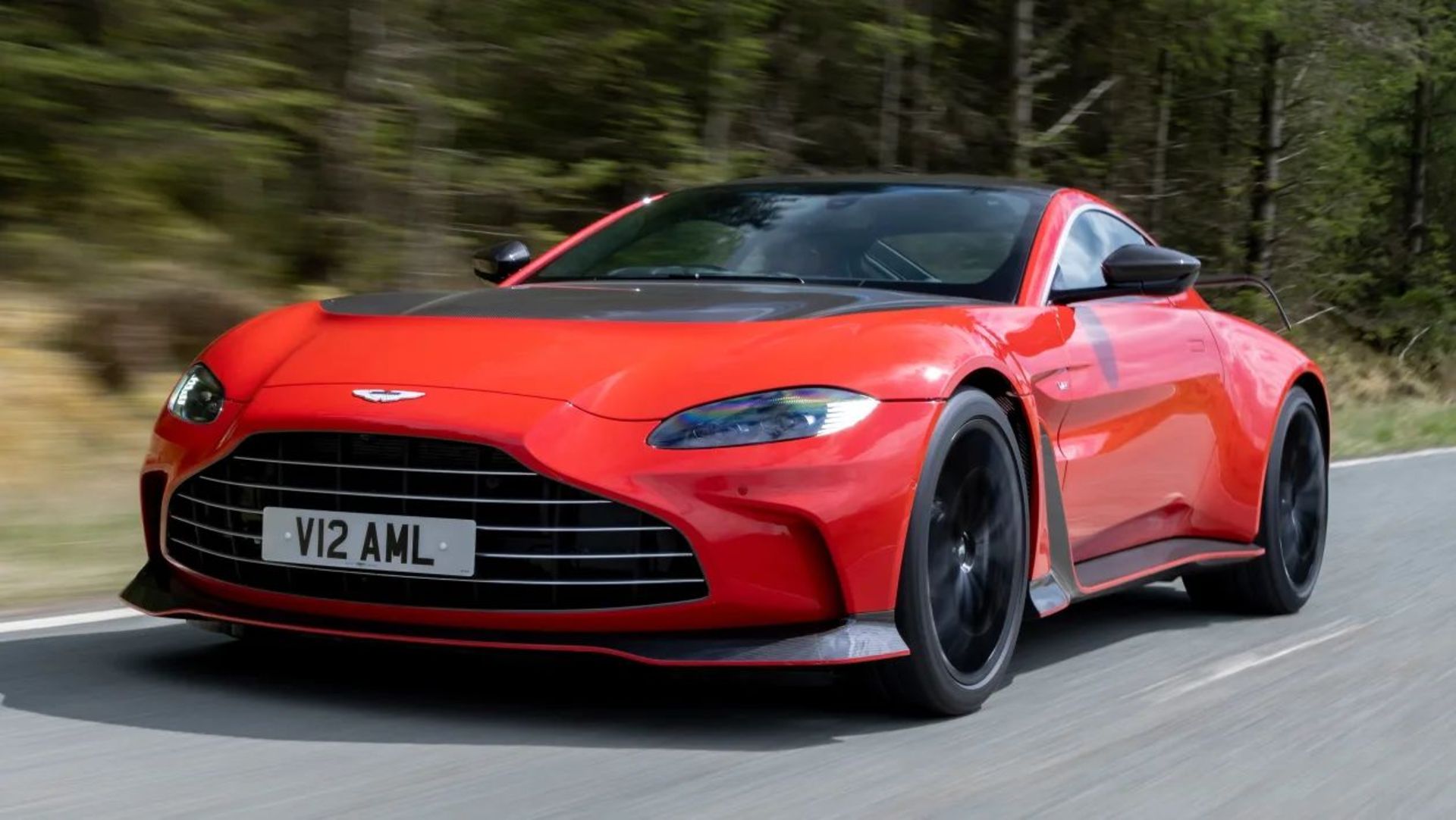 Aston Martin V12 Vantage 2022-2