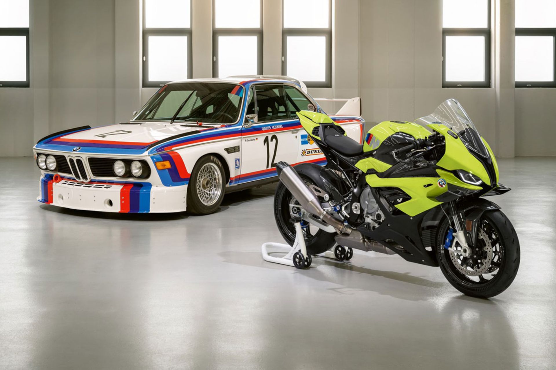 BMW-M-1000-RR-10