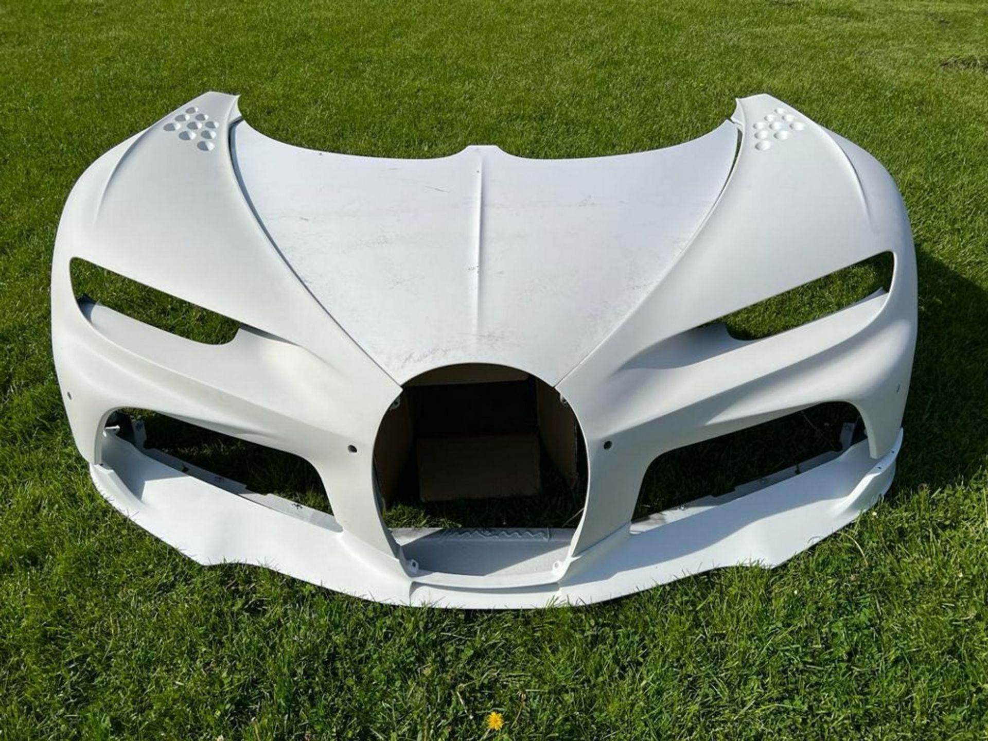 Bugatti-Chiron-Super-Sport-300-Front-Body-Assembly-2