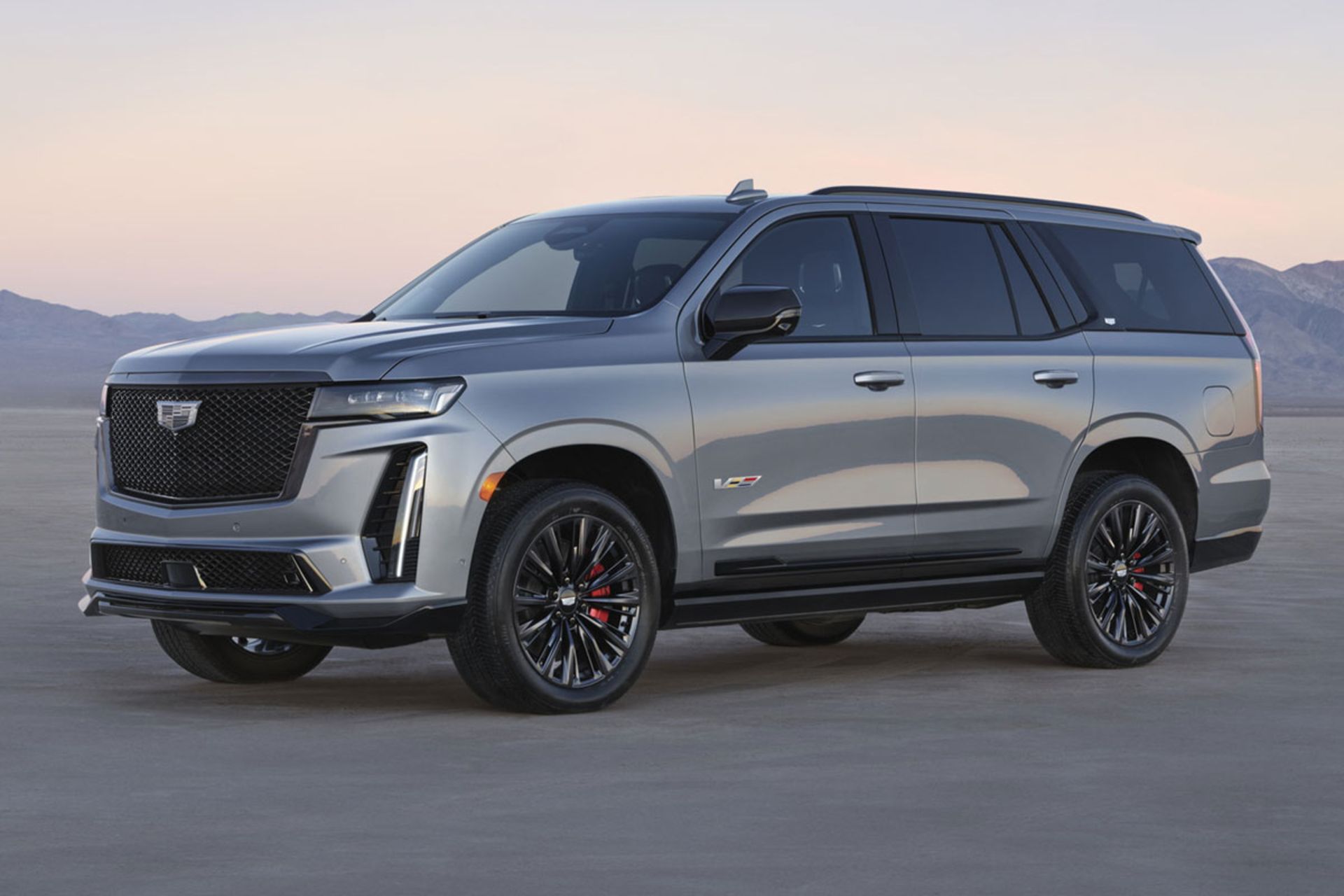 Cadillac-Escalade-V-1