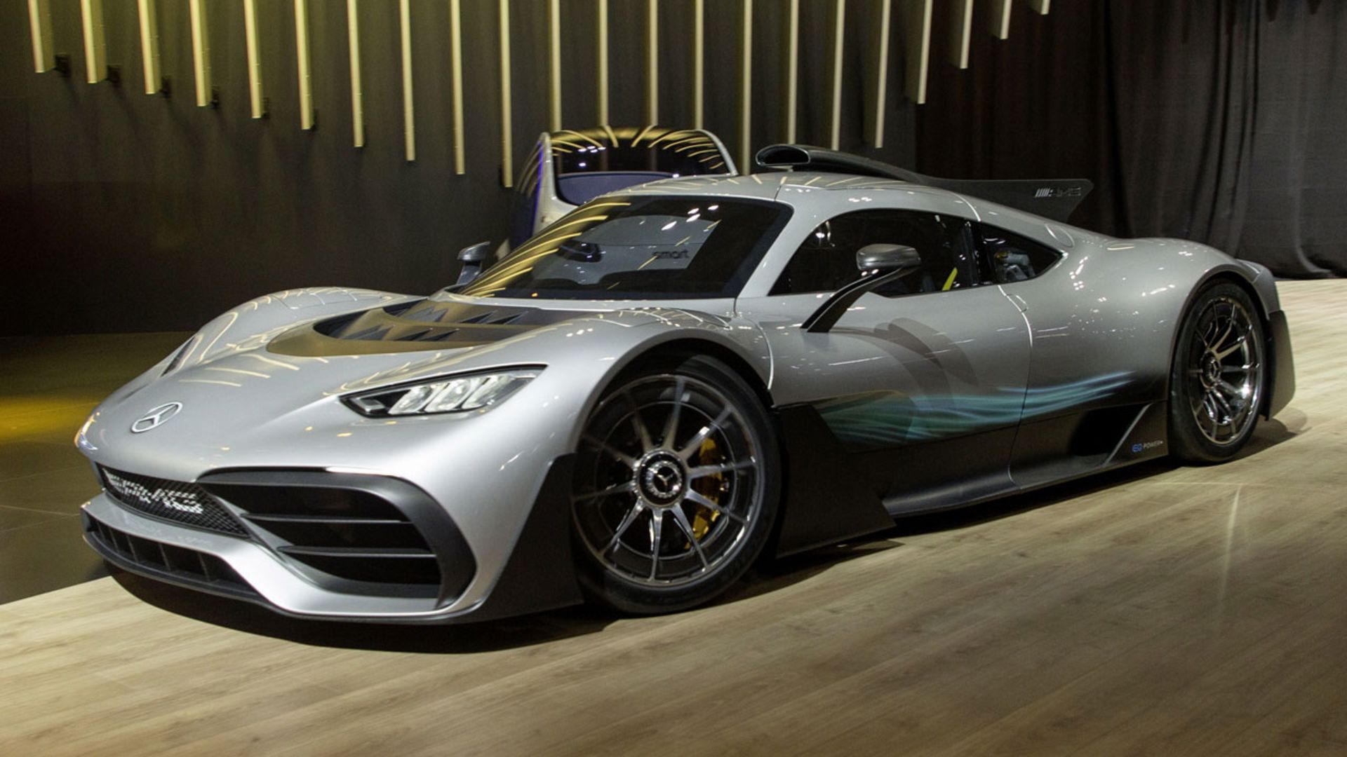 Mercedes-AMG-One-2