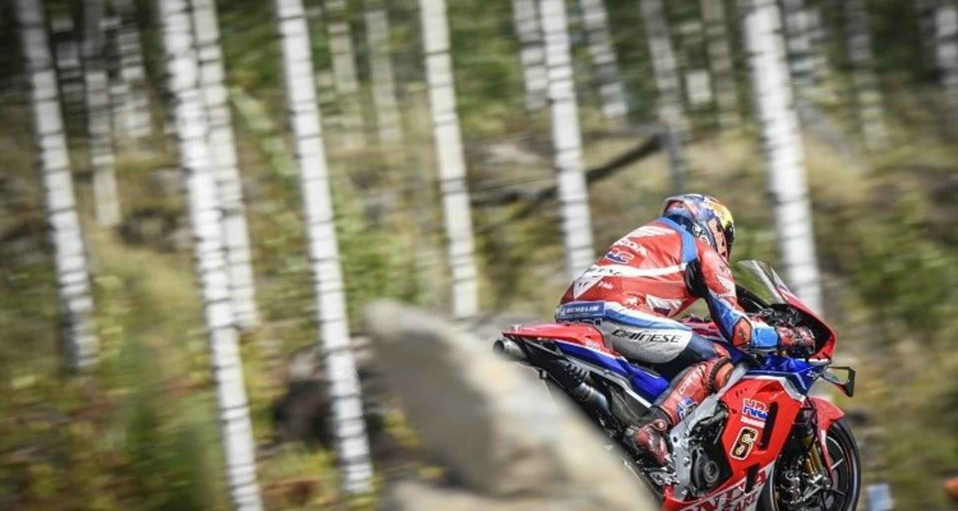 Official-Finland-GP-canceled-only-2022-running-20-MotoGP-750x400
