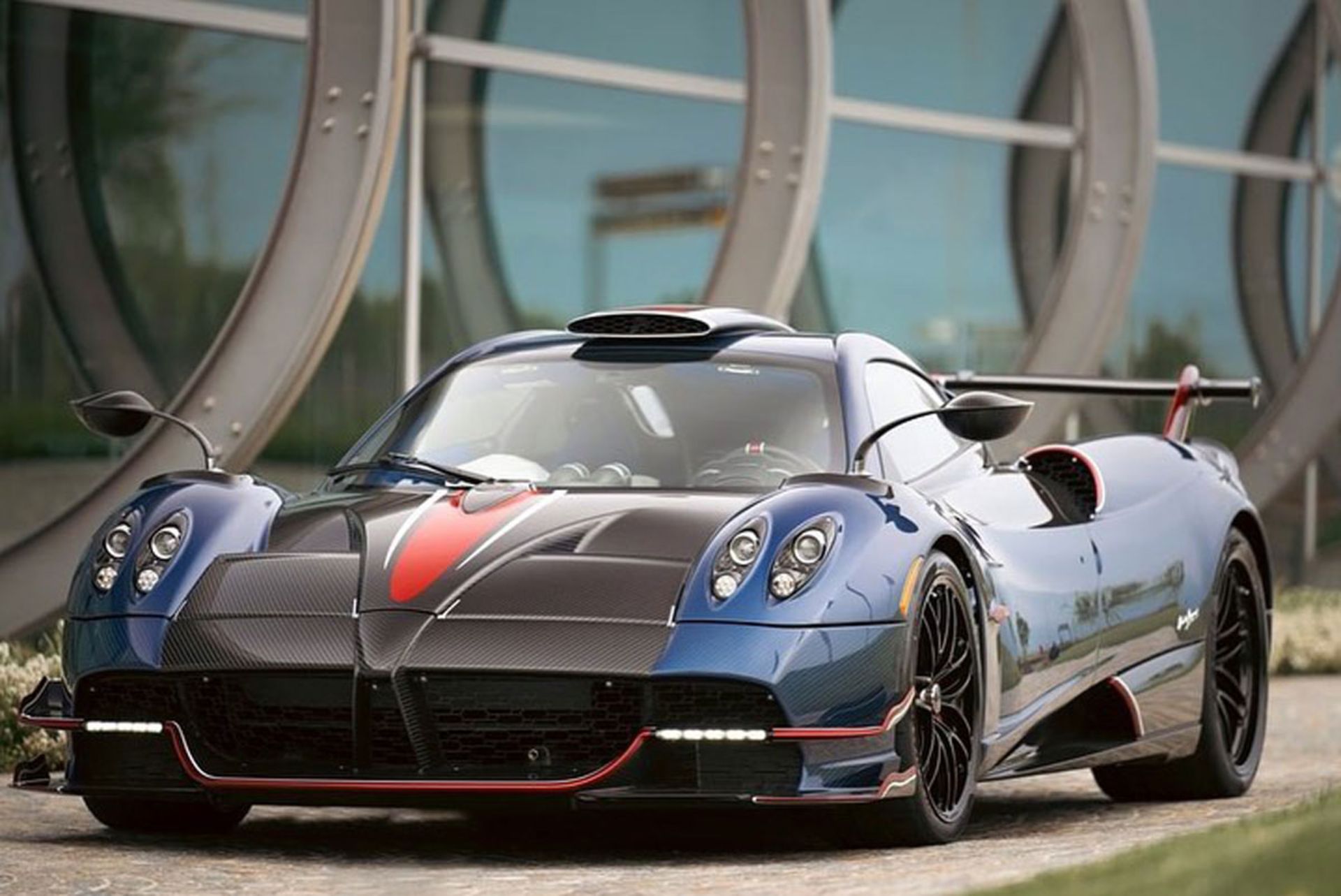Pagani-1