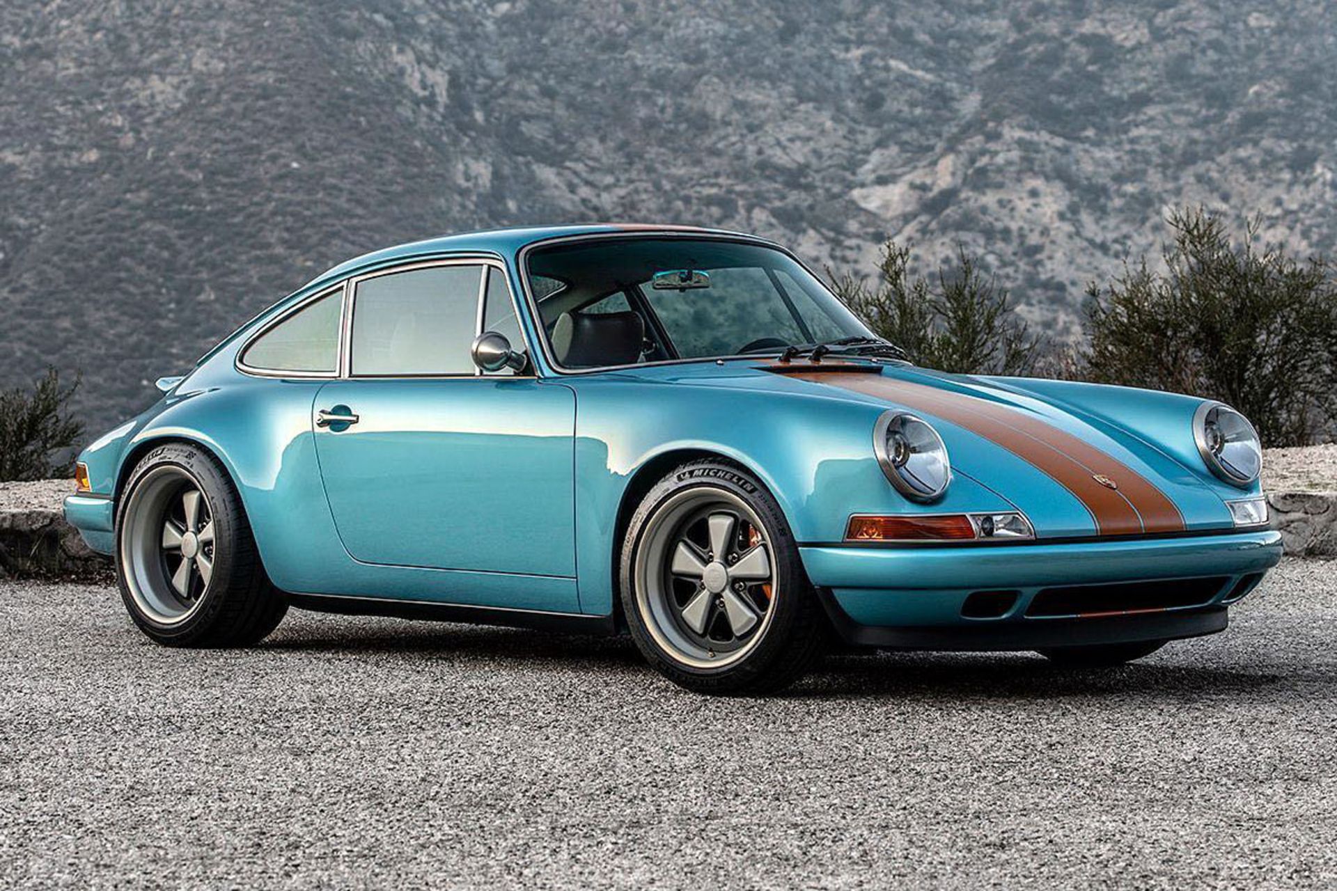 Porsche-911-1