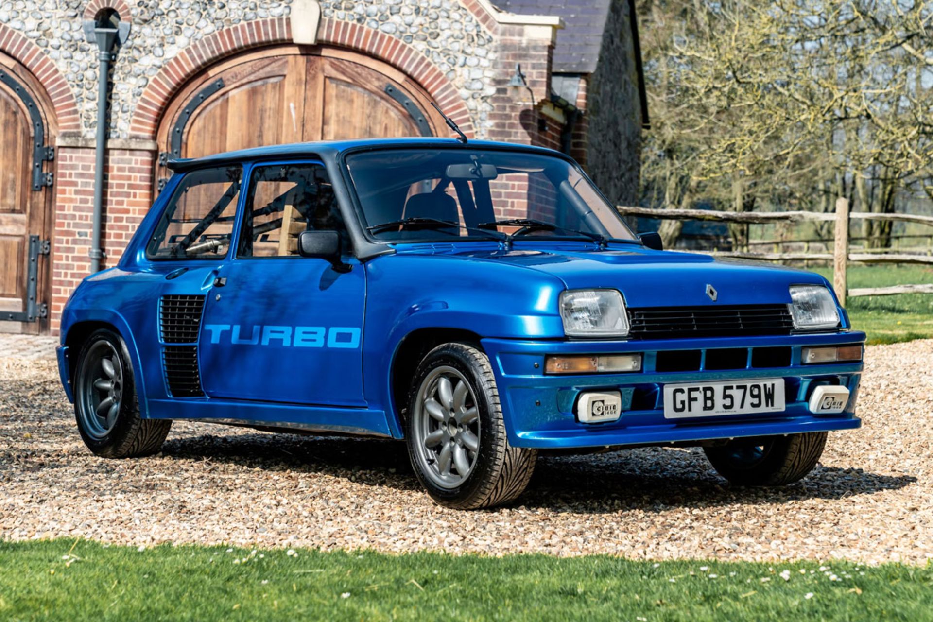 Renault-Turbo-1