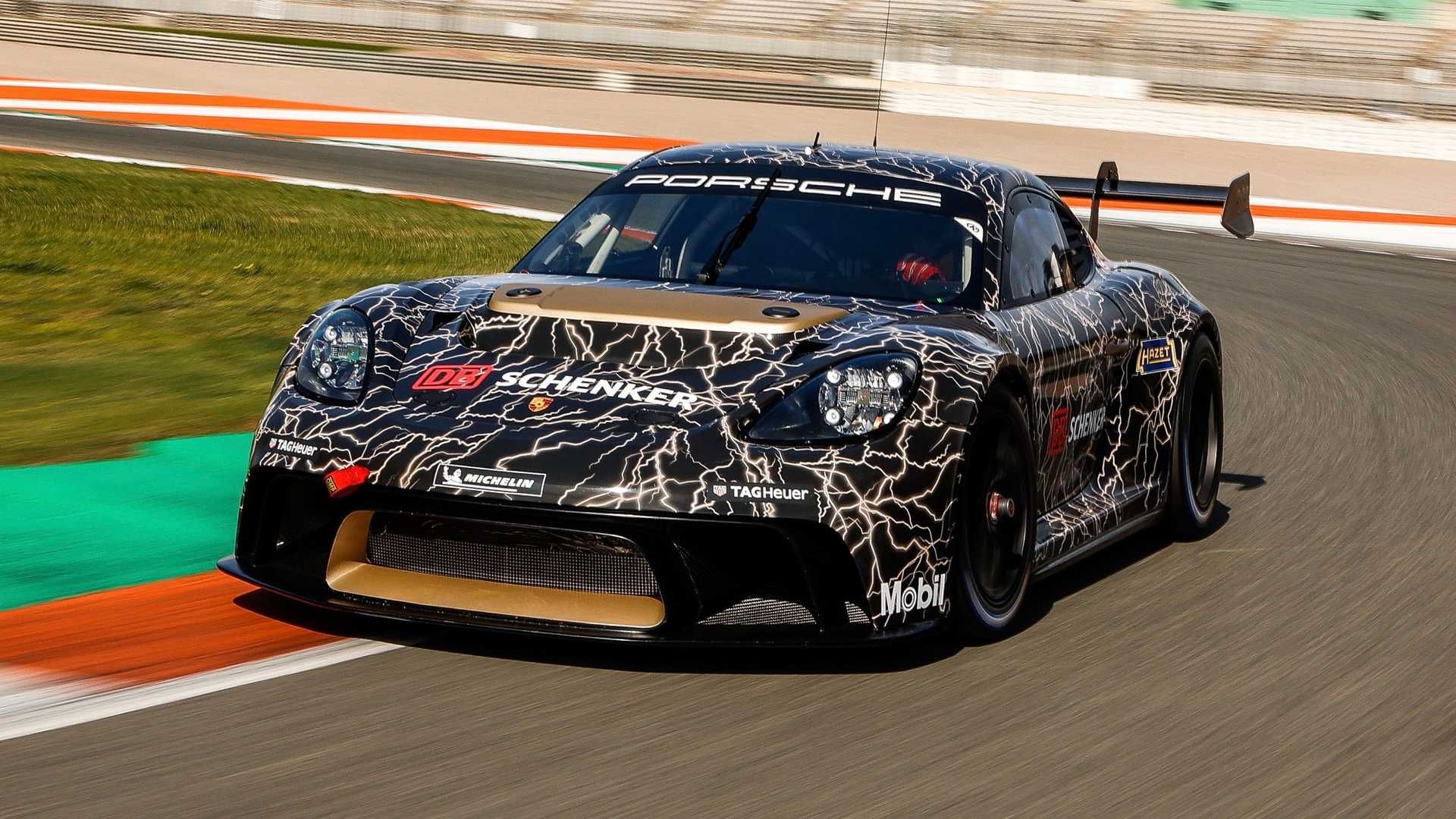 porsche-718-cayman-gt4-eperformance