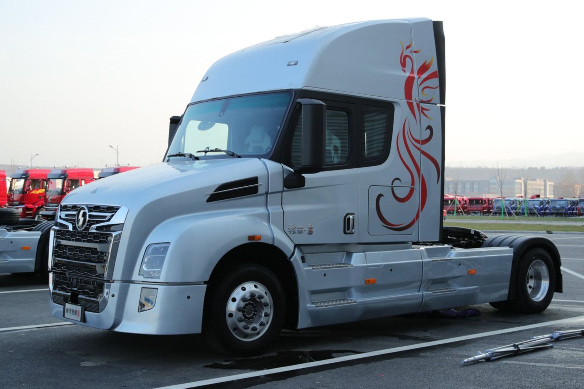 shacman-conventional-truck 4
