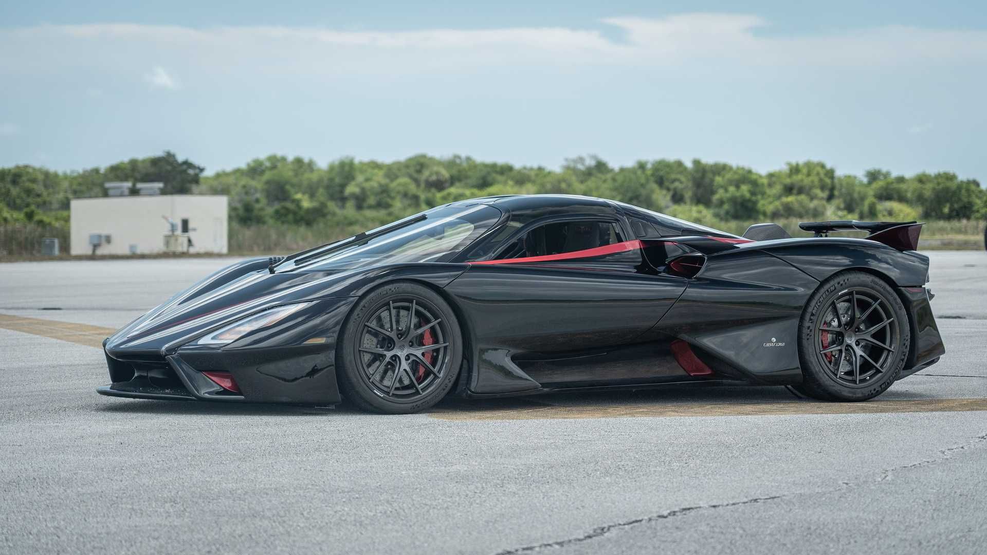 ssc-tuatara-hits-295-mph-at-the-johnny-bohmer-proving-grounds (5)