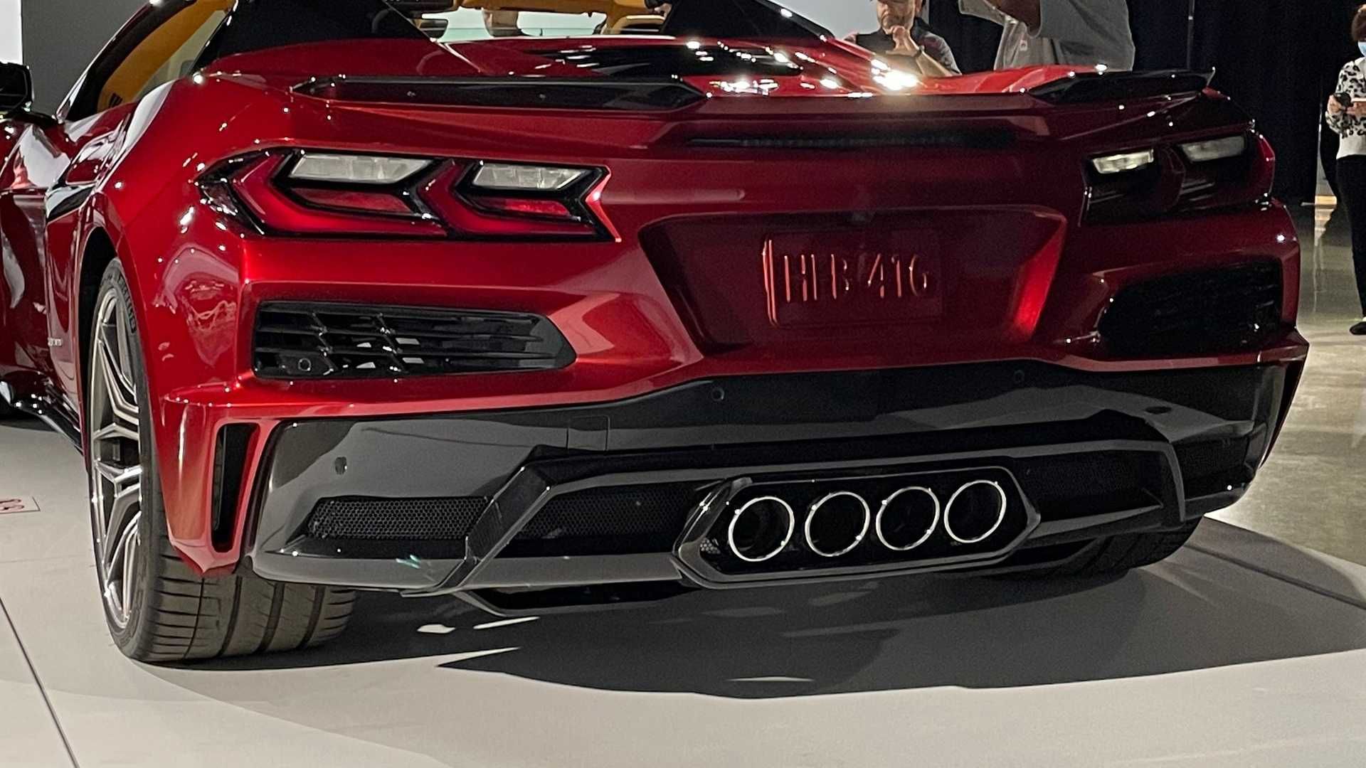 2023-chevrolet-corvette-z06-convertible-live-image (1)