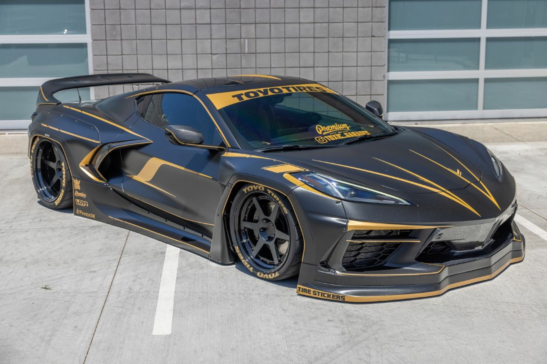 C8-Corvette-Pandem-2
