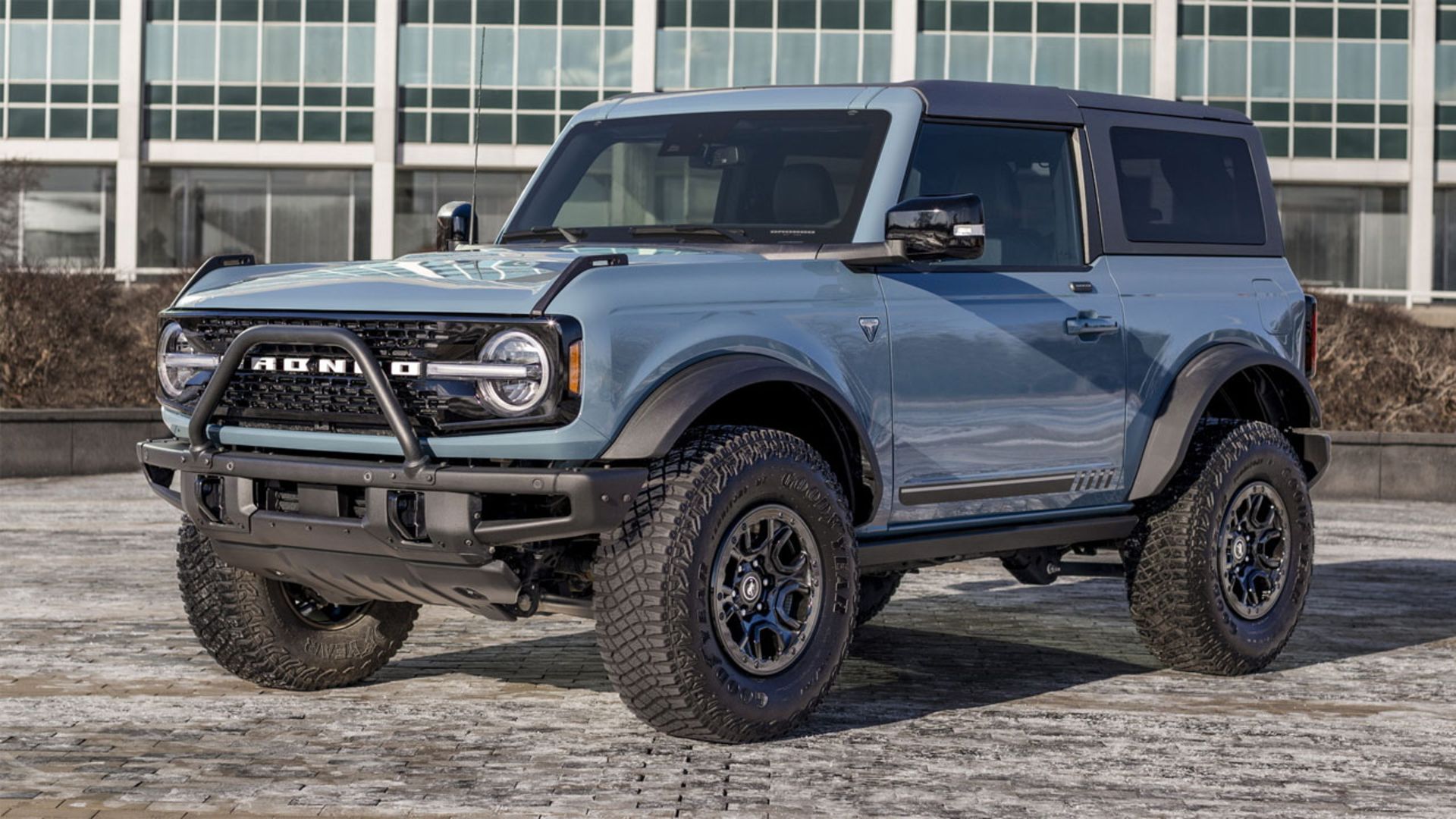 Ford-Bronco-1