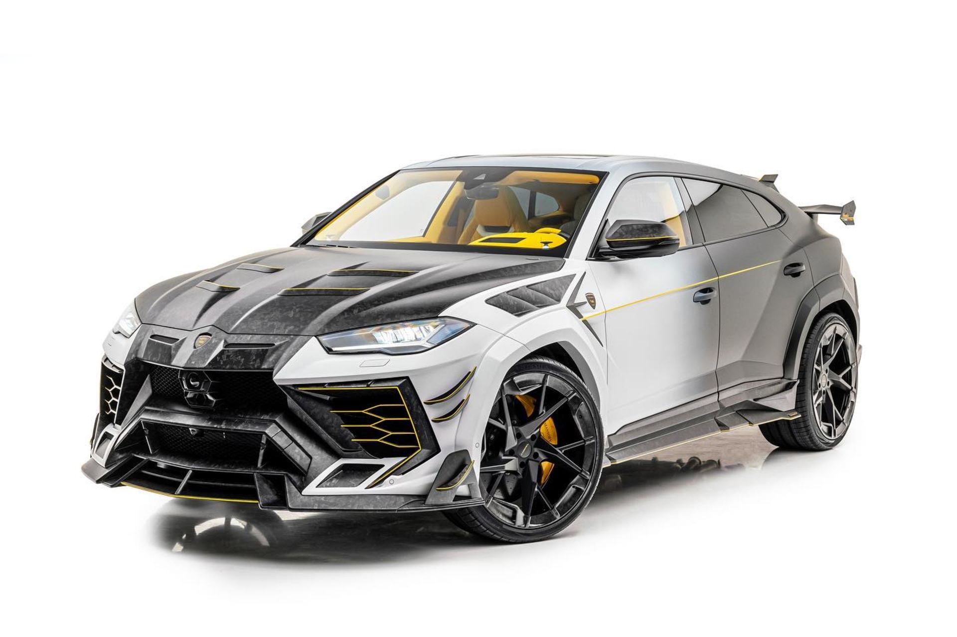 Mansory-Lamborghini-Urus-1
