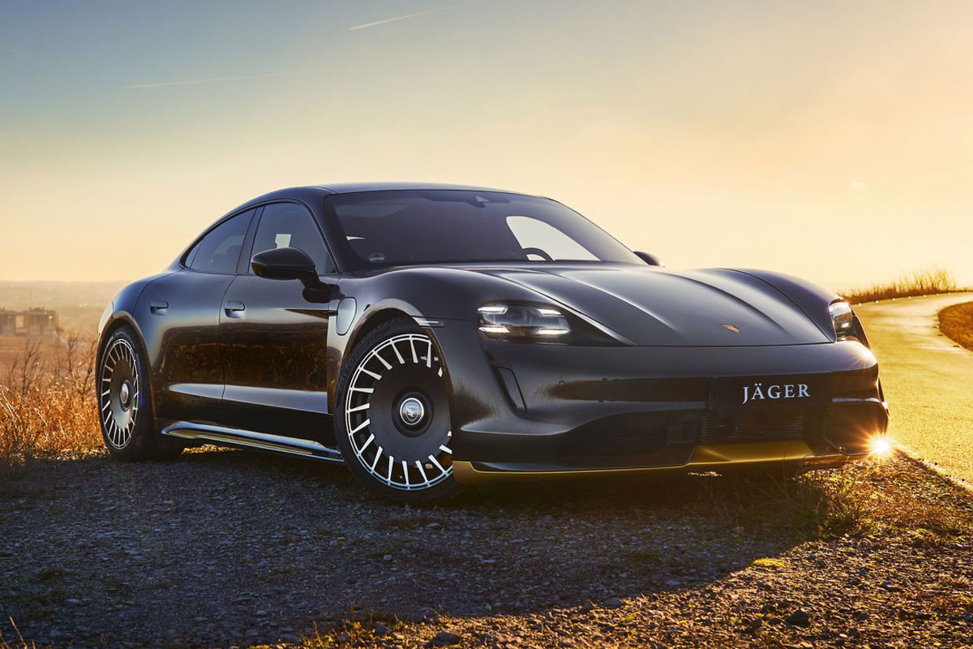 Porsche-Taycan-by-JAGER-1