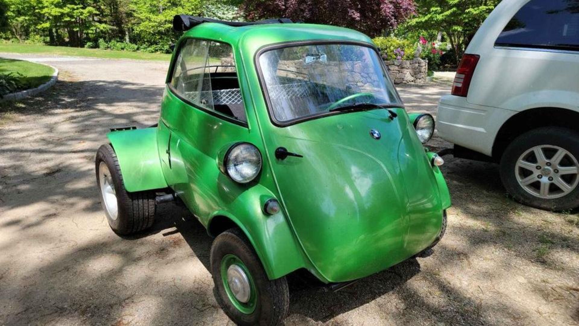 VW-Powered 1956 BMW Isetta