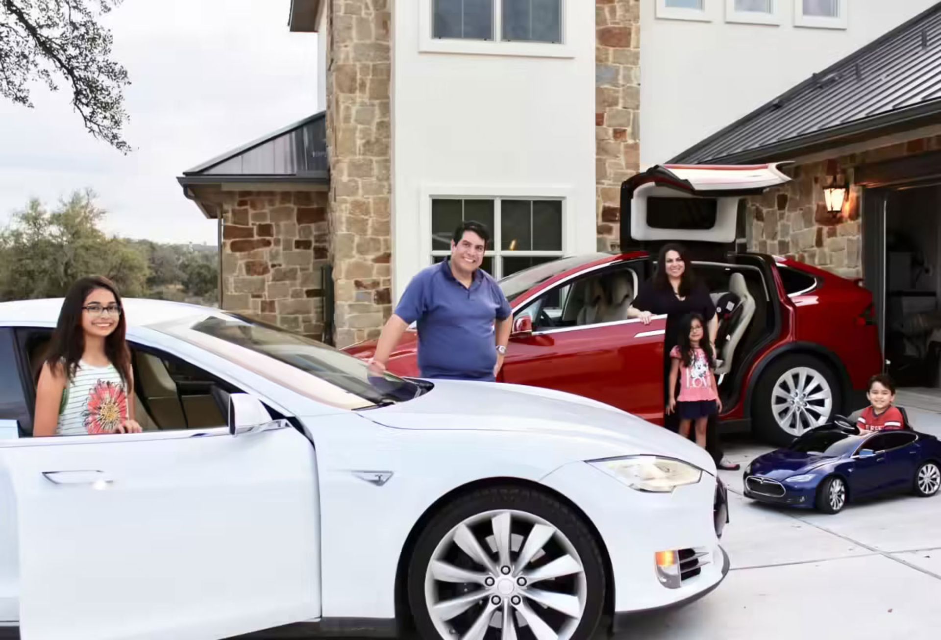 tesla-customer