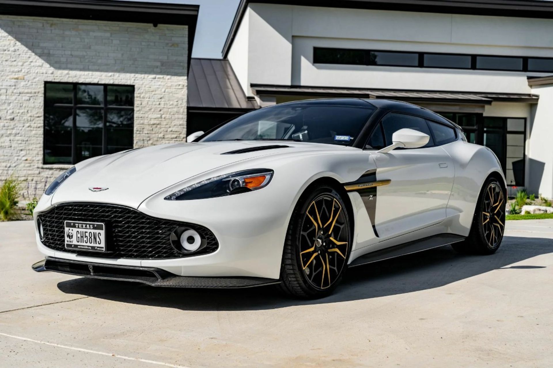 Aston-Martin-Vanquish-Zagato-Shooting-Brake-1_2