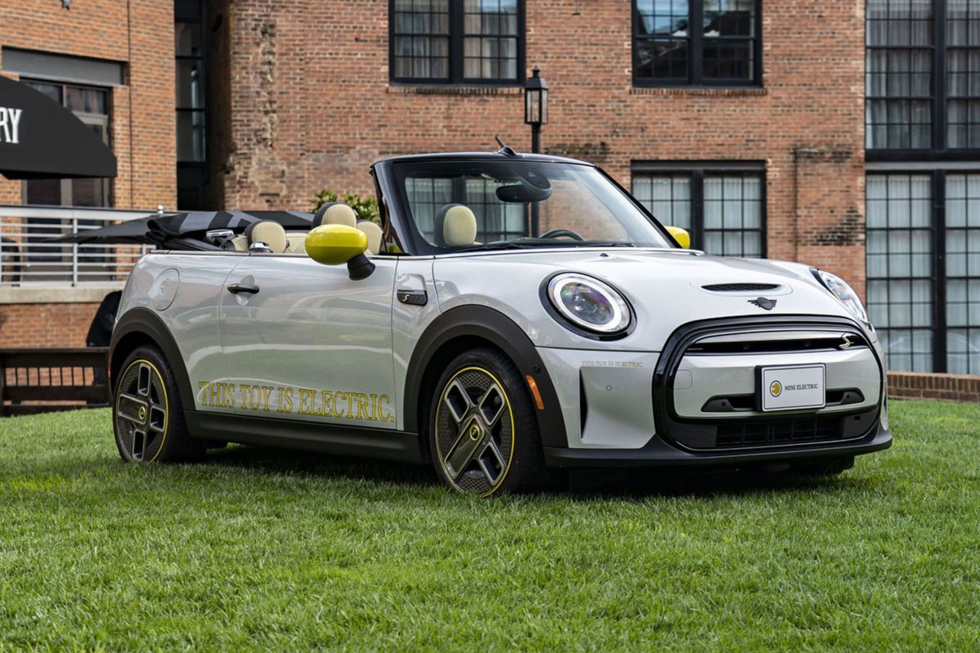 Mini