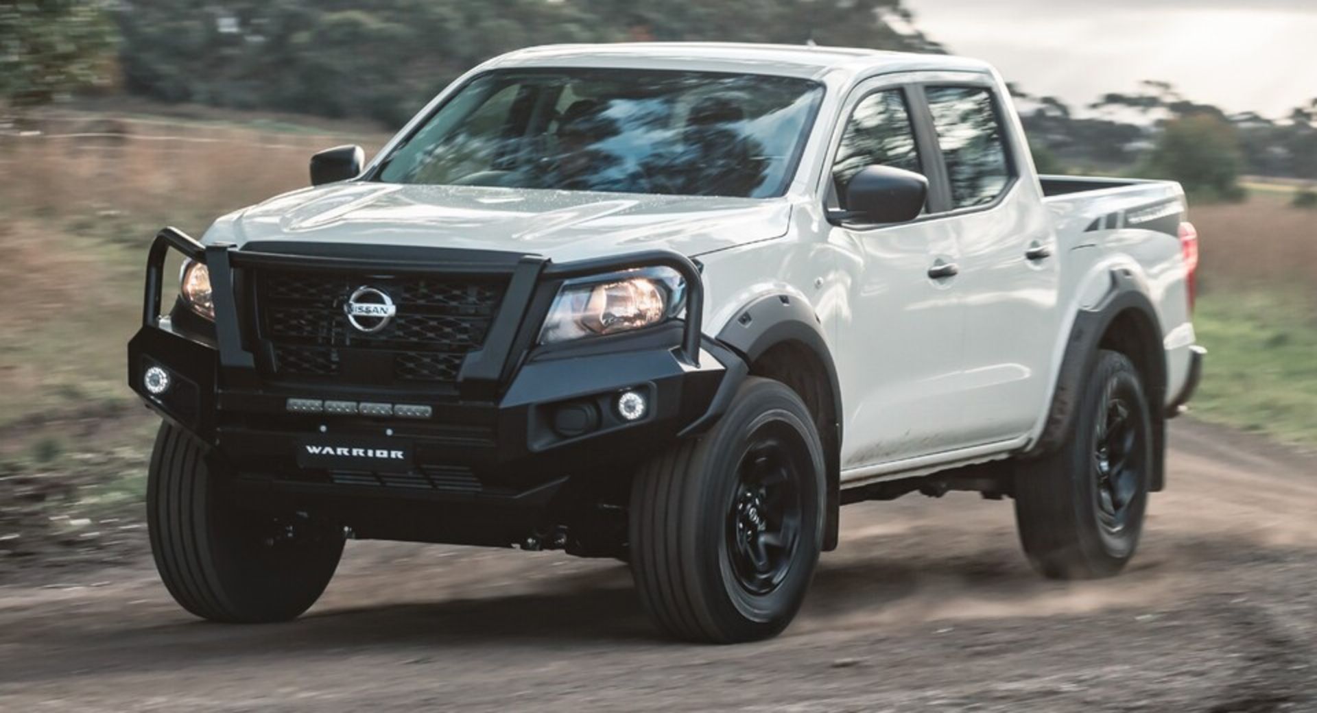 Nissan-Navara-SL-Warrior-Thomas-Wielecki-mains