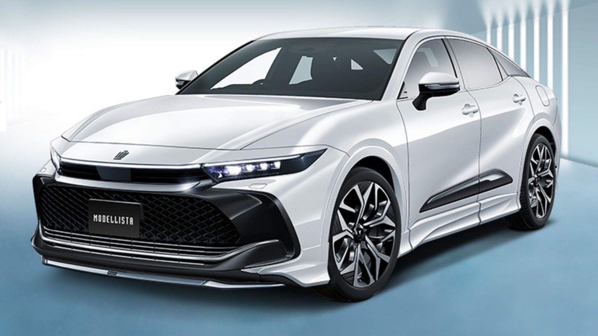 Toyota-Crown-Modellista-1