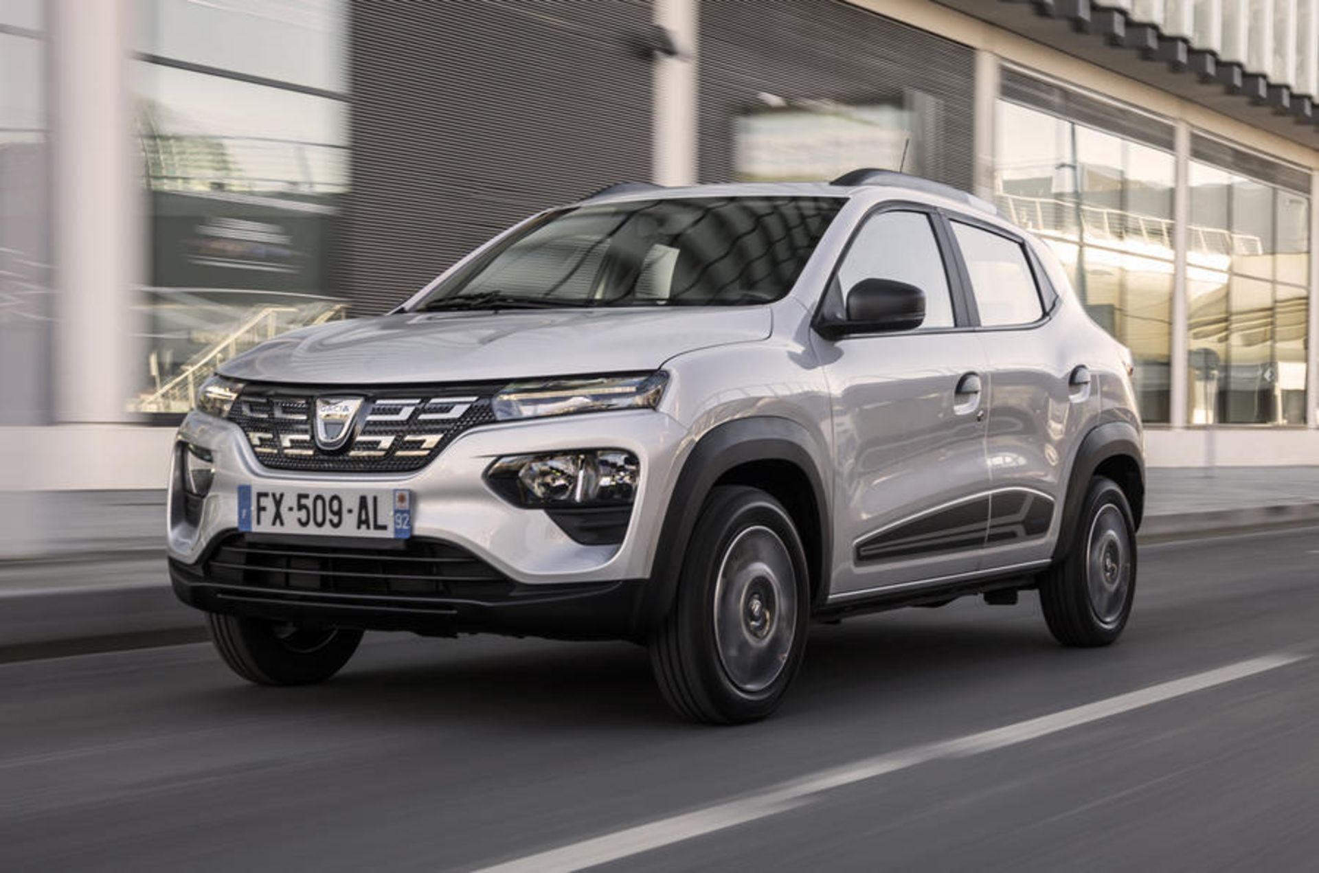 dacia-spring-front-three-quarters