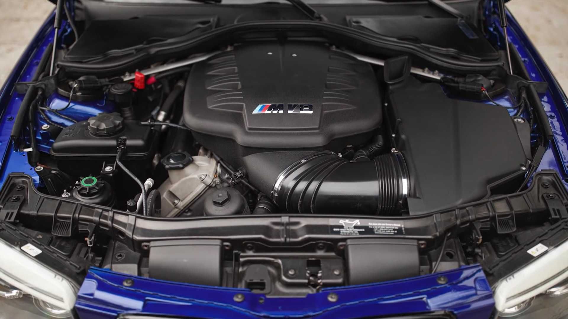hoonigan-bimmer-1m-engine