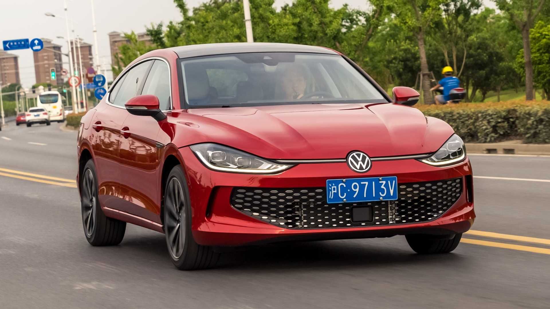 volkswagen-lamando-l-live-photos