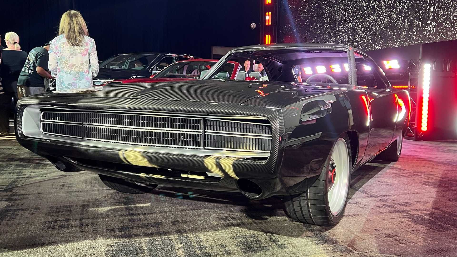 1970-dodge-charger-carbon-fiber (4)