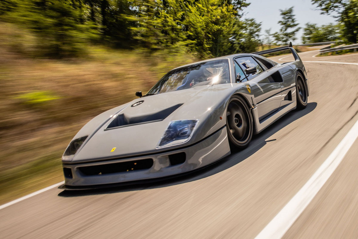 حراج یک فراری F40 کامپتیزیونه خیره‌کننده با 1000 اسب بخار قدرت - پدال